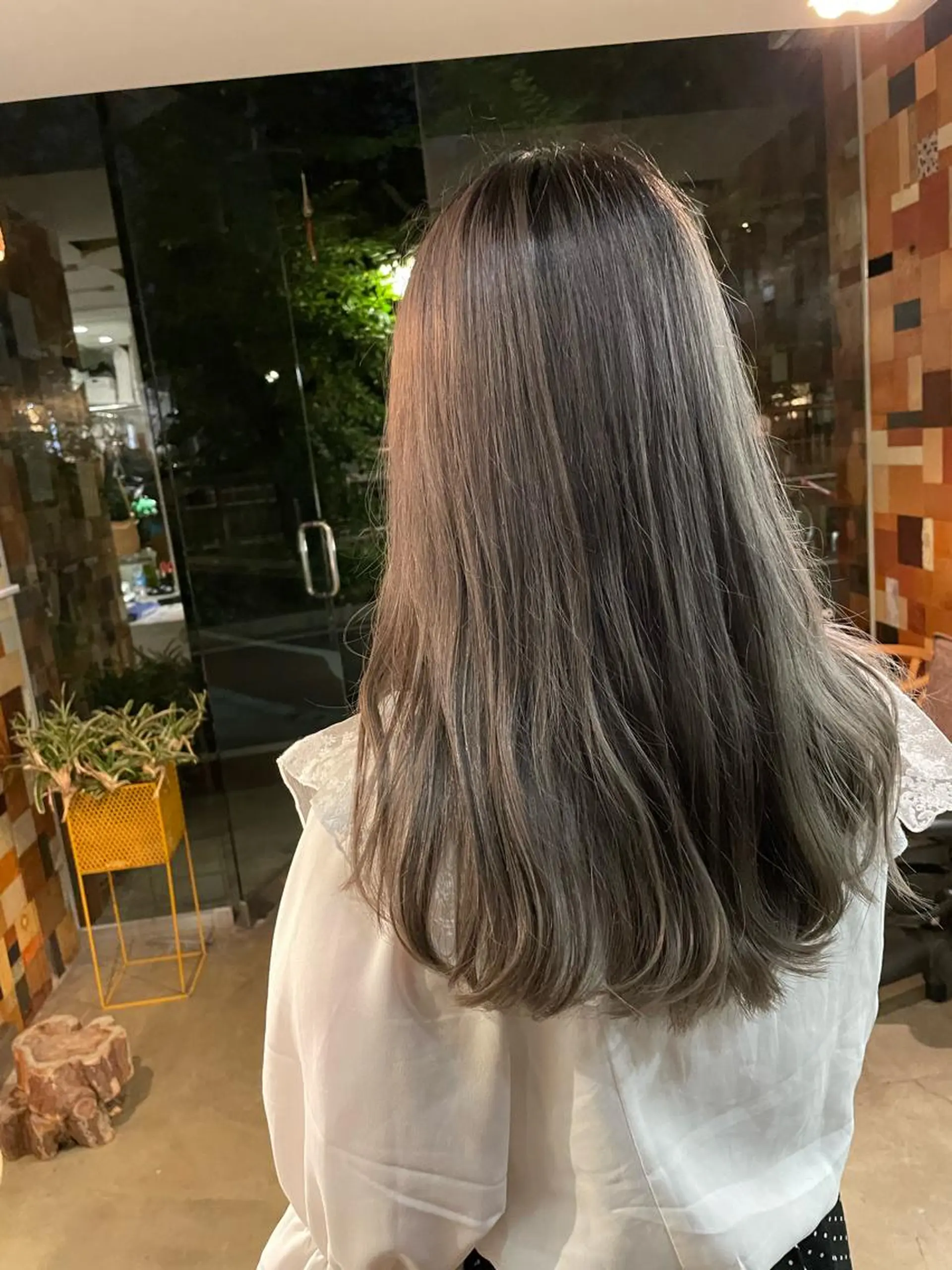 セミロング カラー kisai BUZZ所属・岬 弘人のヘアスタイル