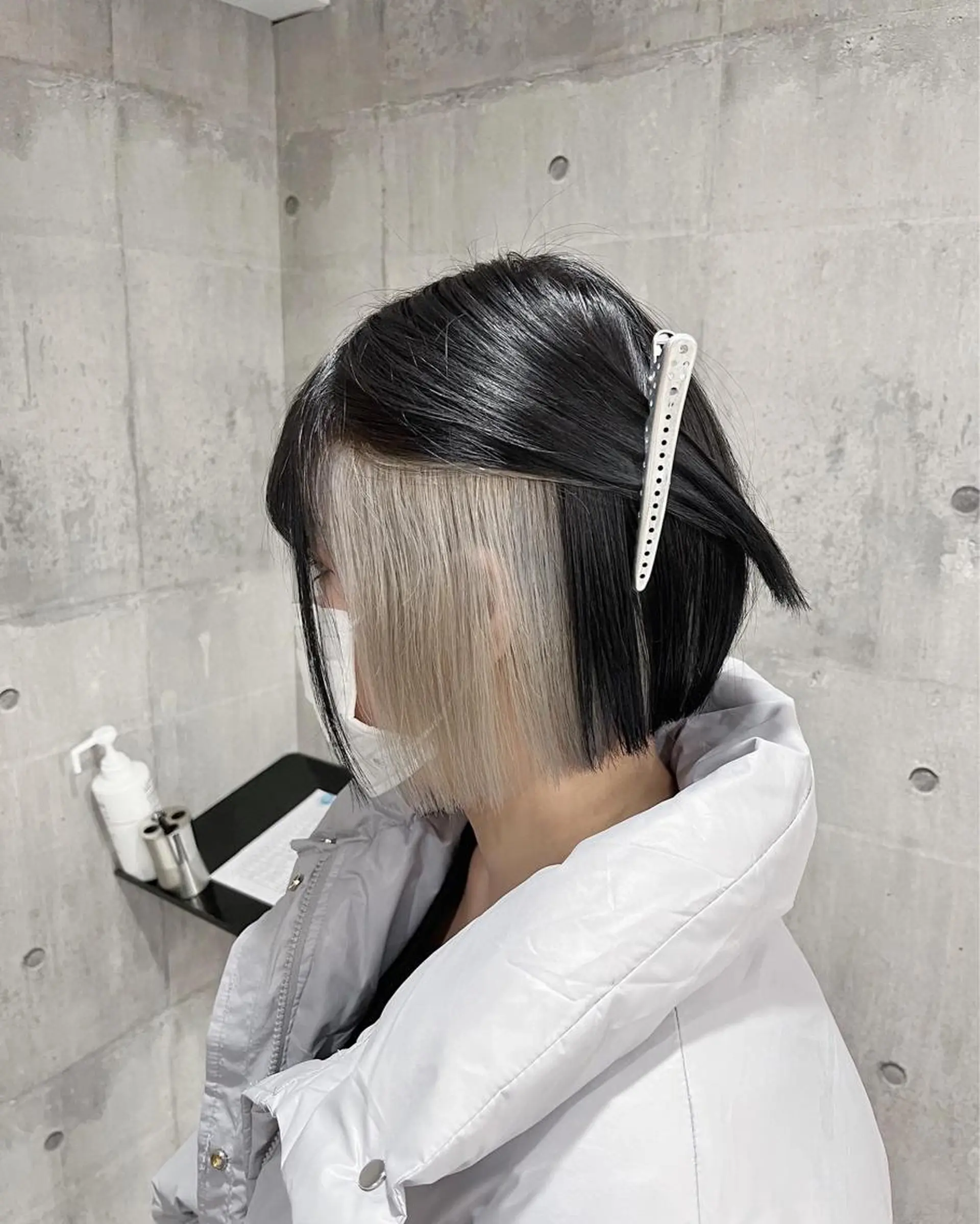 ショート カラー アッシュ アッシュグレー アッシュグレージュ バレイヤージュ ミストバング Shinto men 's designのヘアスタイル