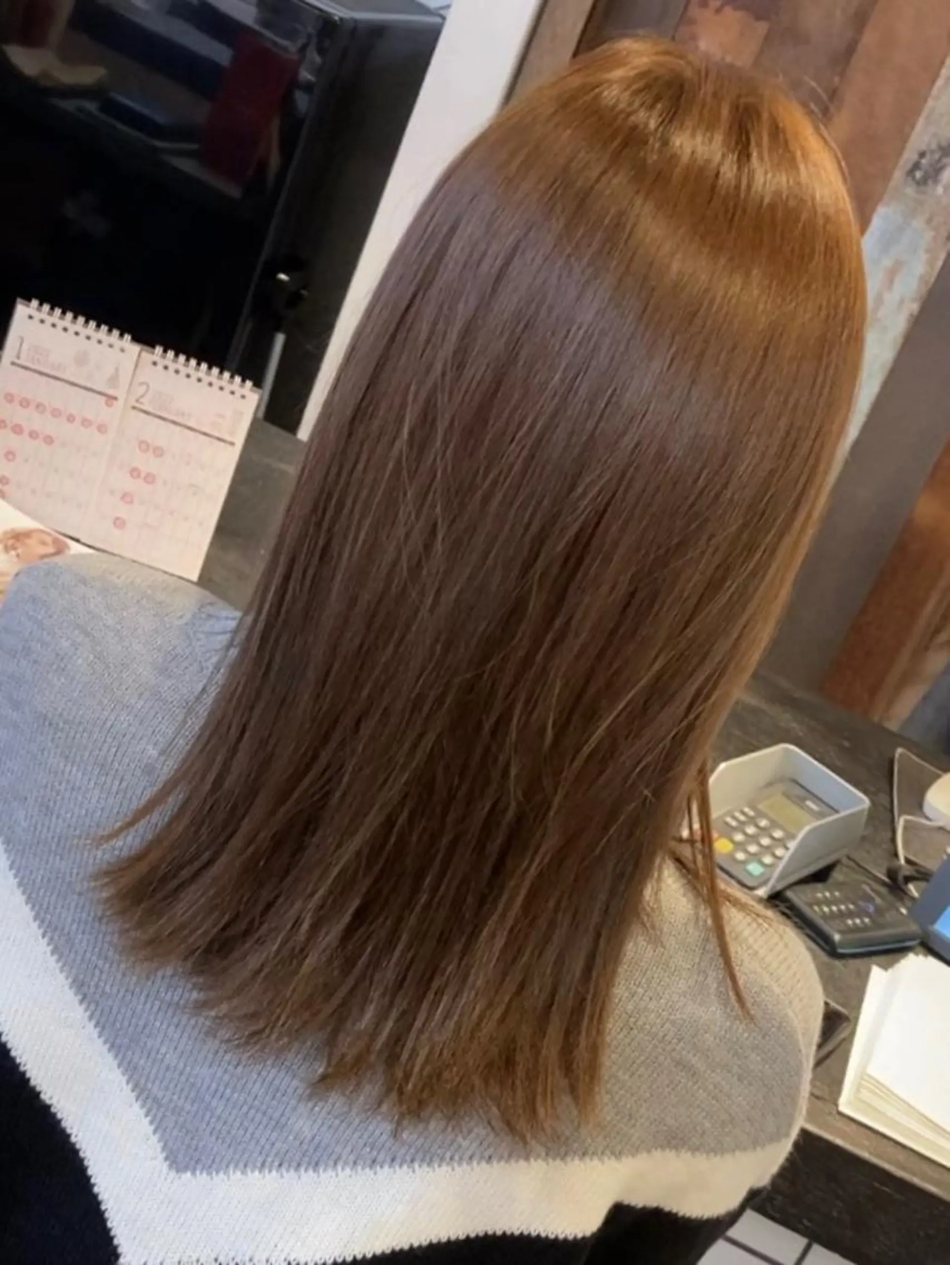 カラー 透明感カラー グレージュ COMMUOVERE瓢箪山店所属・瓦井 慧のヘアスタイル