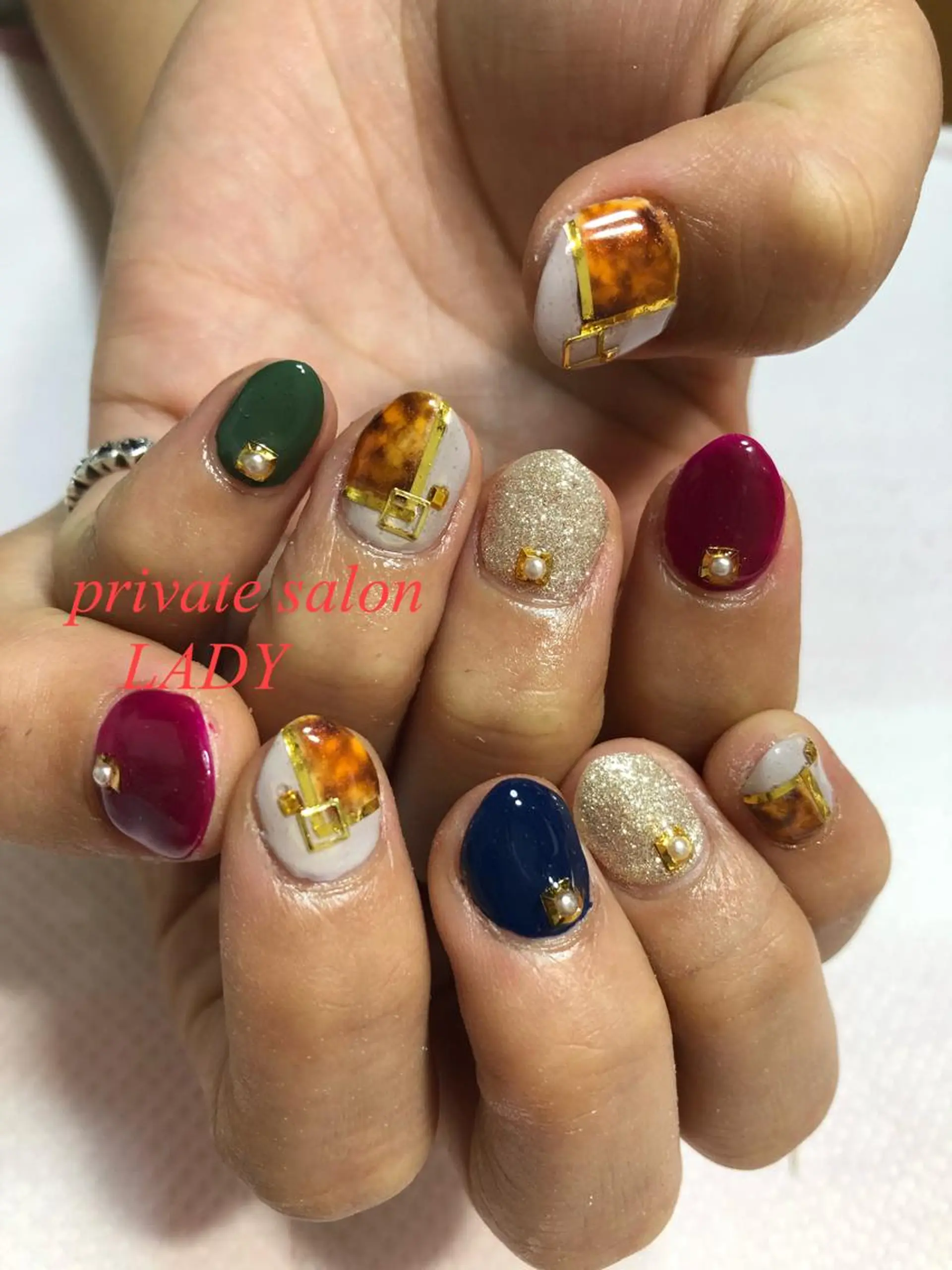 ネイル 桜田 麻菜のネイルデザイン