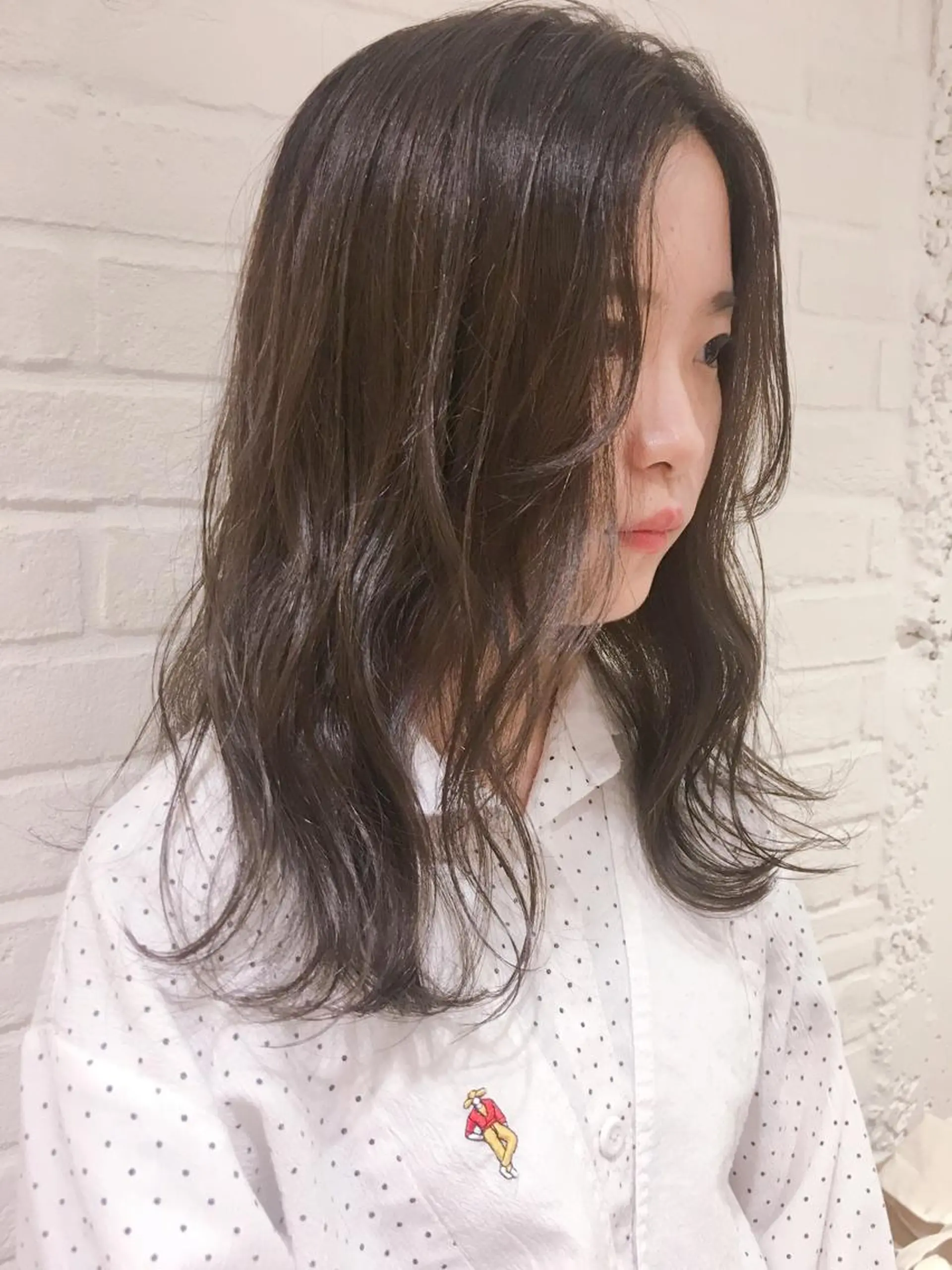 ミディアム カラー 透明感カラー Fuuu《フゥ》所属・シノザキ シンゴのヘアスタイル