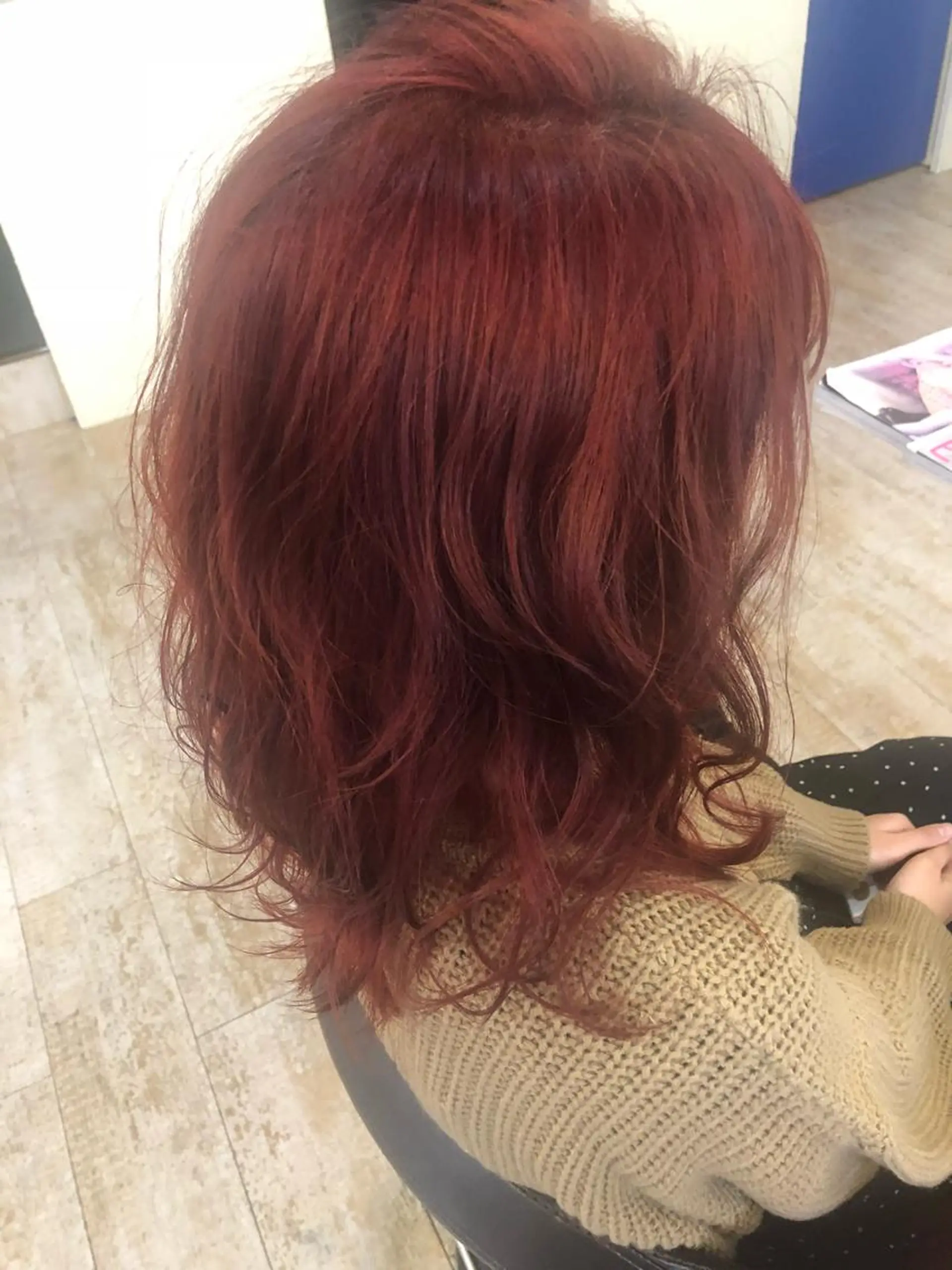 ミディアム カラー ブリーチ ボルドーカラー ヘアカラー トリートメント Cuore 清尾 浩昭のヘアスタイル
