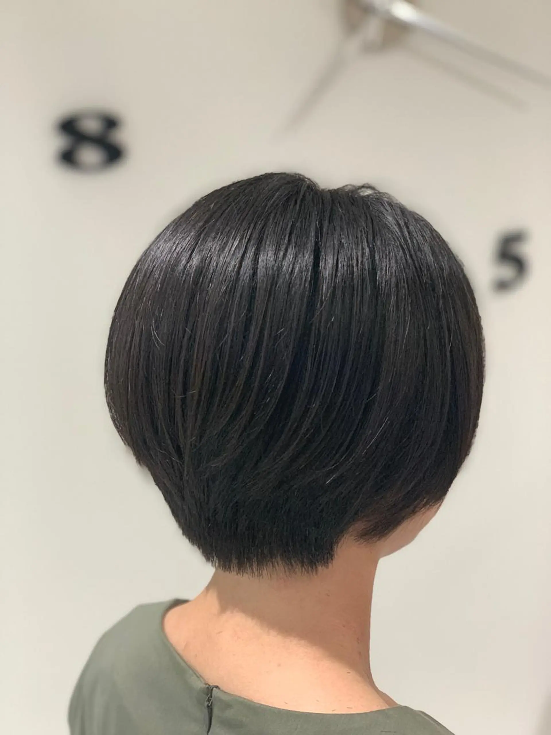 ショート カット 松吉 純平のヘアスタイル