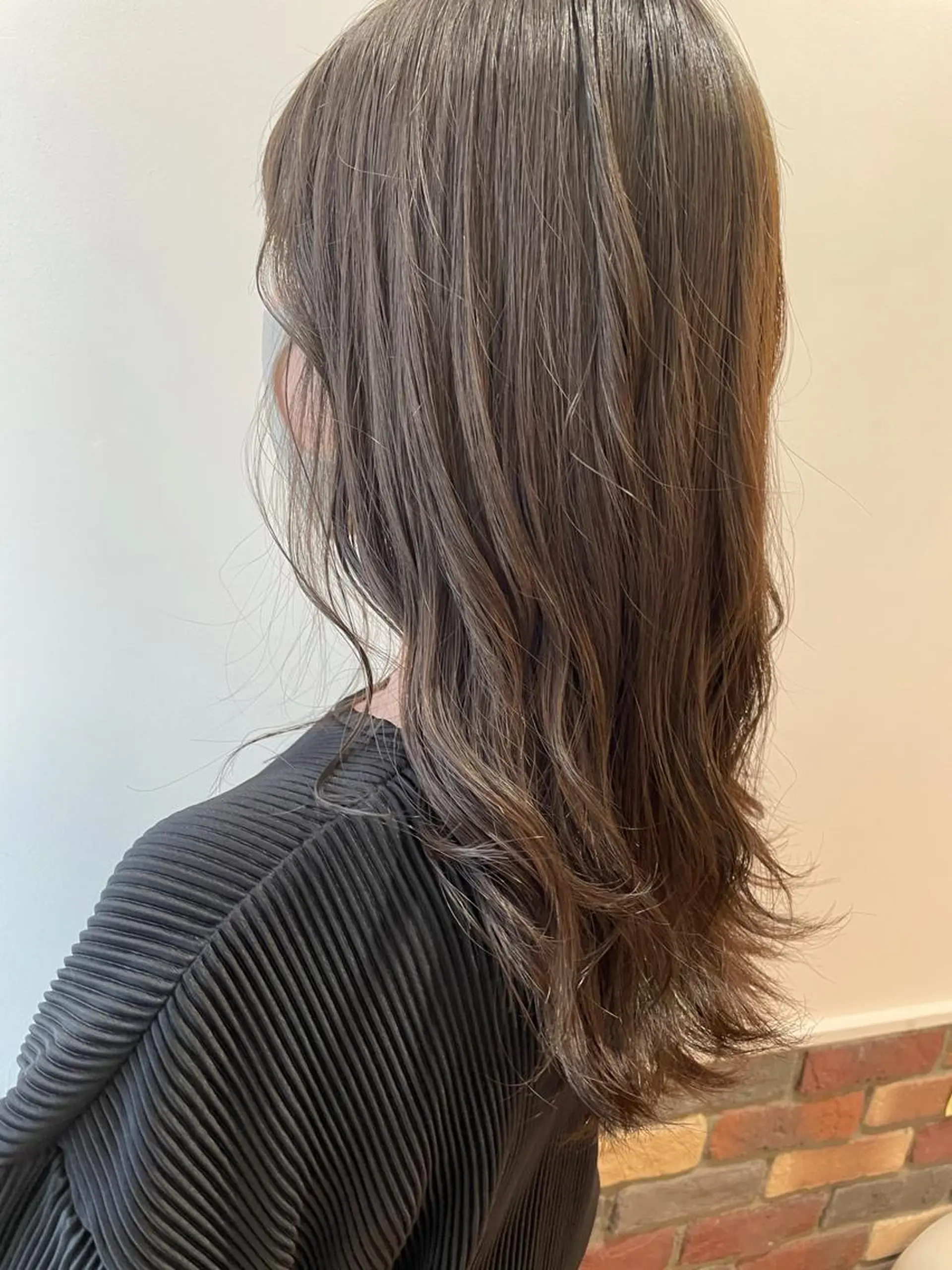 ミディアム カラー ヘアカラー トリートメント 中井 茅佳のヘアスタイル