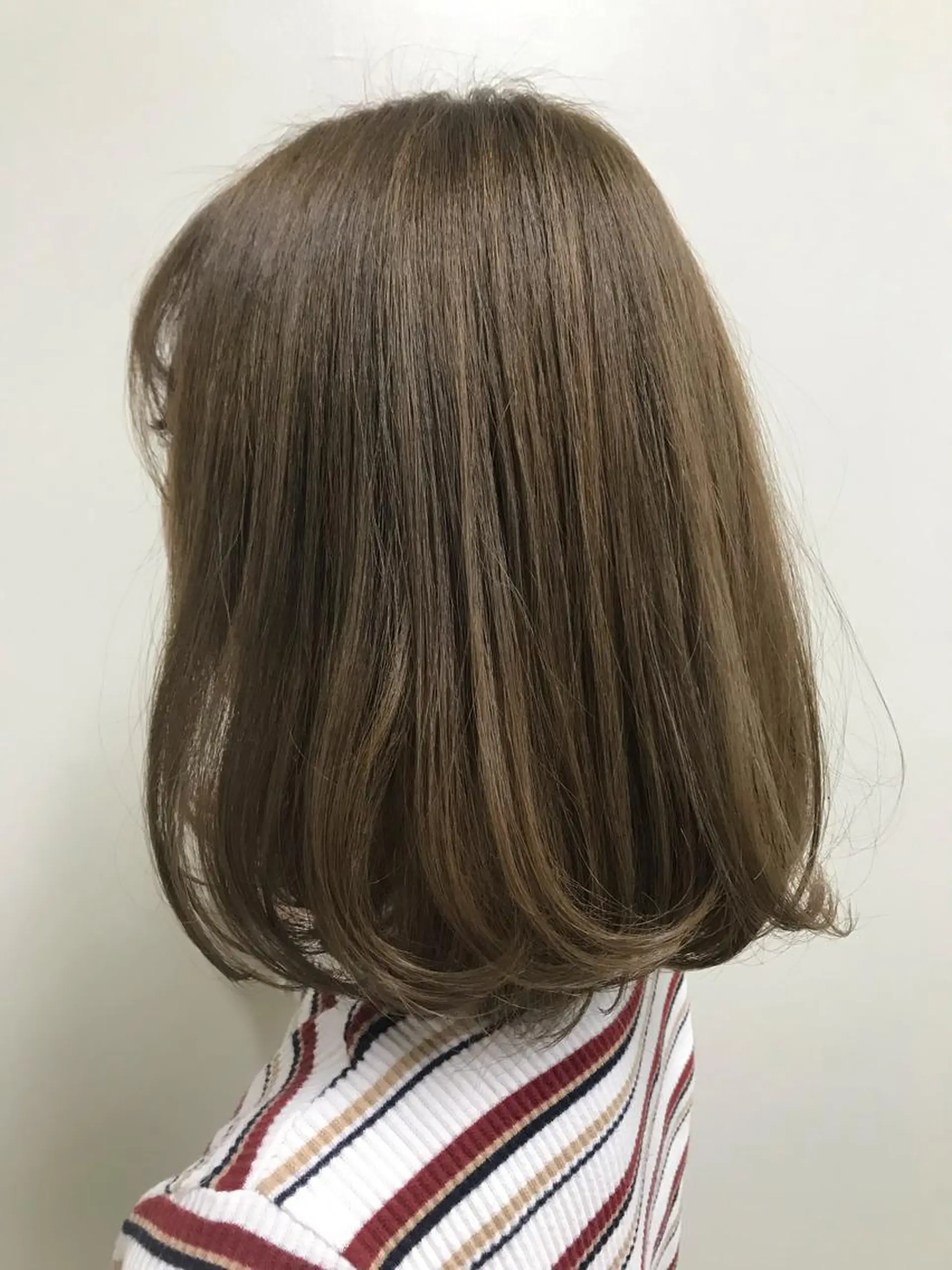 ミディアム カラー 韓国風ヘア エリアNo.1カラー ⭐️hikaru⭐️のヘアスタイル