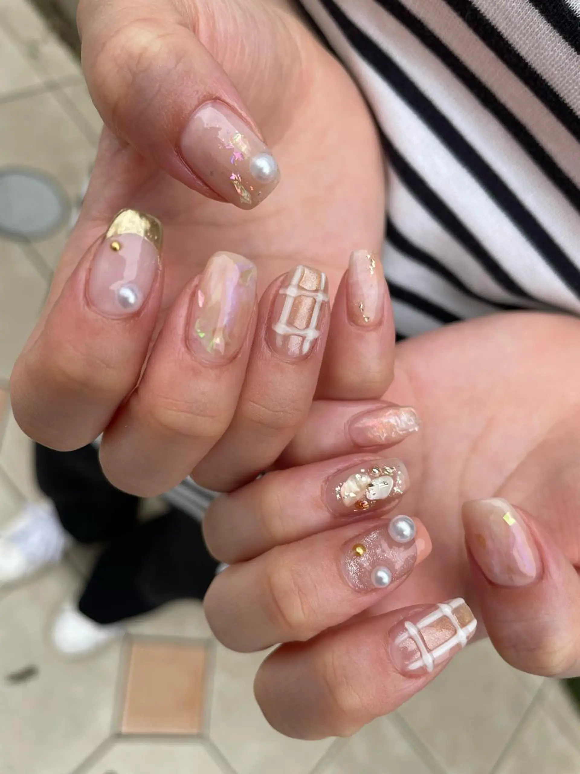 ロング カラー ヘアアレンジ キッズ ネイル マツエク・マツパ アイブロウ 福田 加奈のネイルデザイン