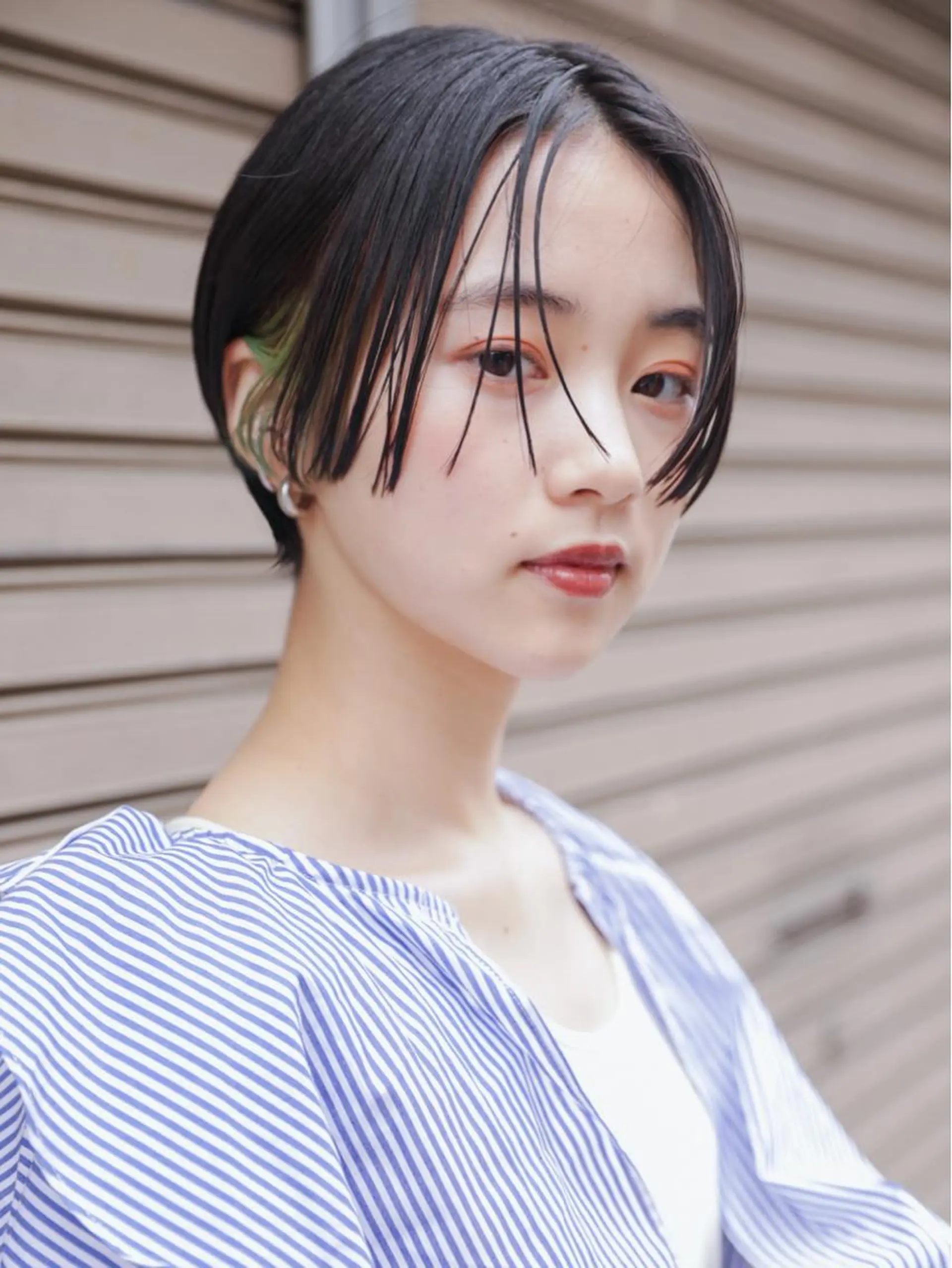ショート カラー 祝田 巳幸のヘアスタイル
