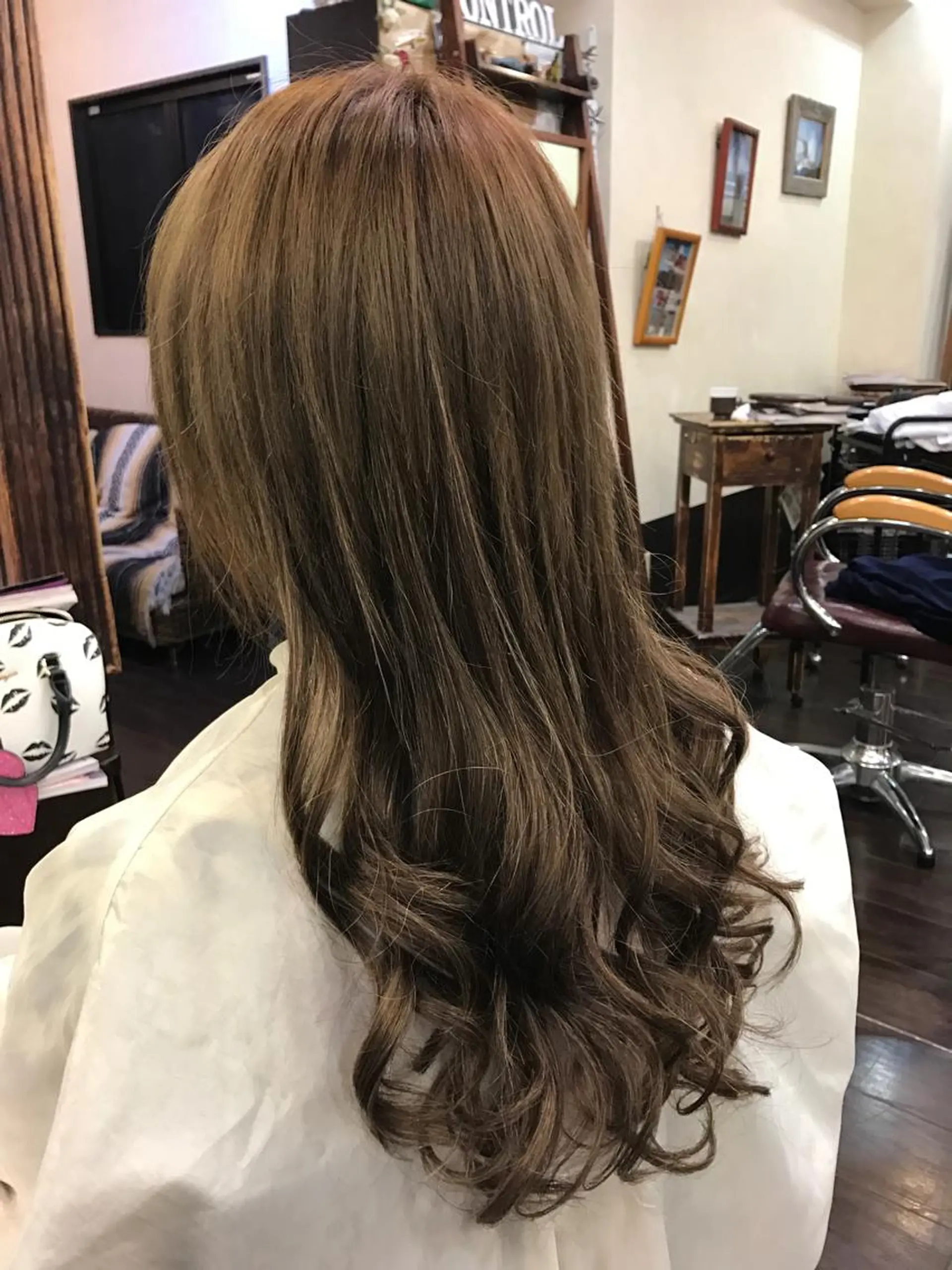 ロング カラー エクステ ALLY（アリー）所属・ミニモお気に入り数 No.1宍戸雄弥のヘアスタイル