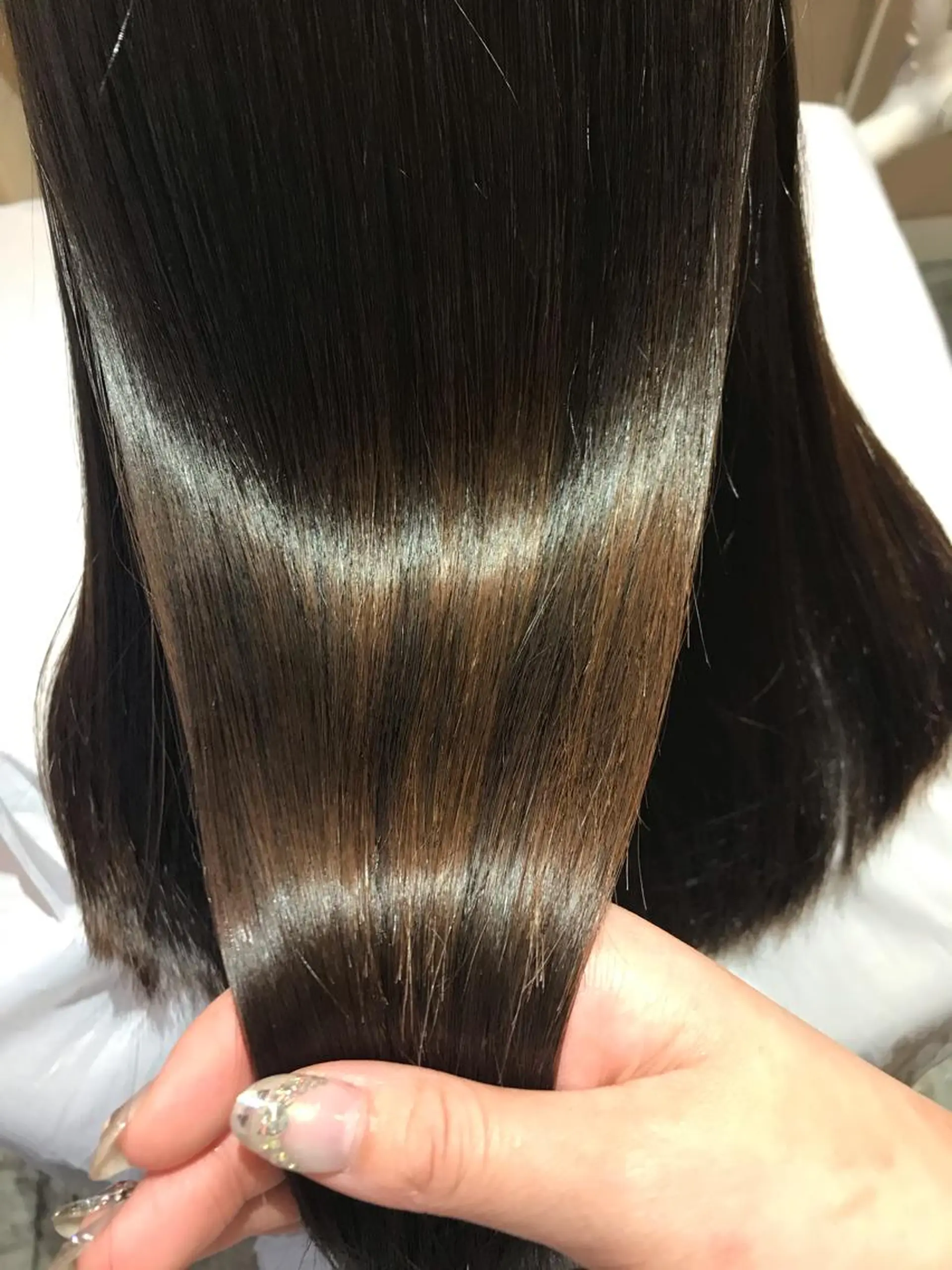 ミディアム カラー 髪質改善×矯正🫧 韓国ヘアasamiのヘアスタイル