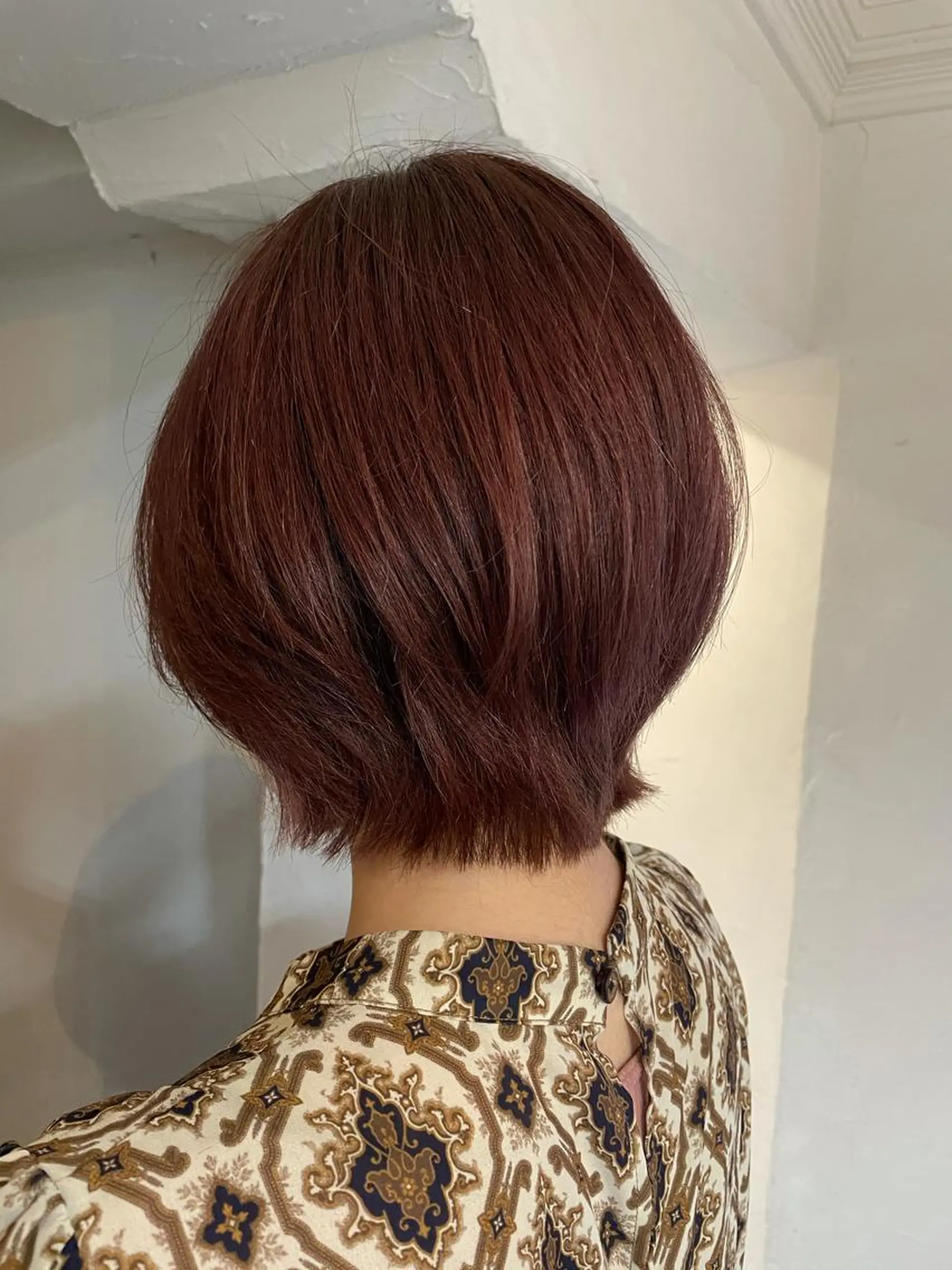 ショート カラー ヘアアレンジ ボブレイヤー イルミナカラー ボブ レイヤーカット カット ヘアカラー トリートメント selma est所属・ショート/韓国ヘア Moto✂︎のヘアスタイル