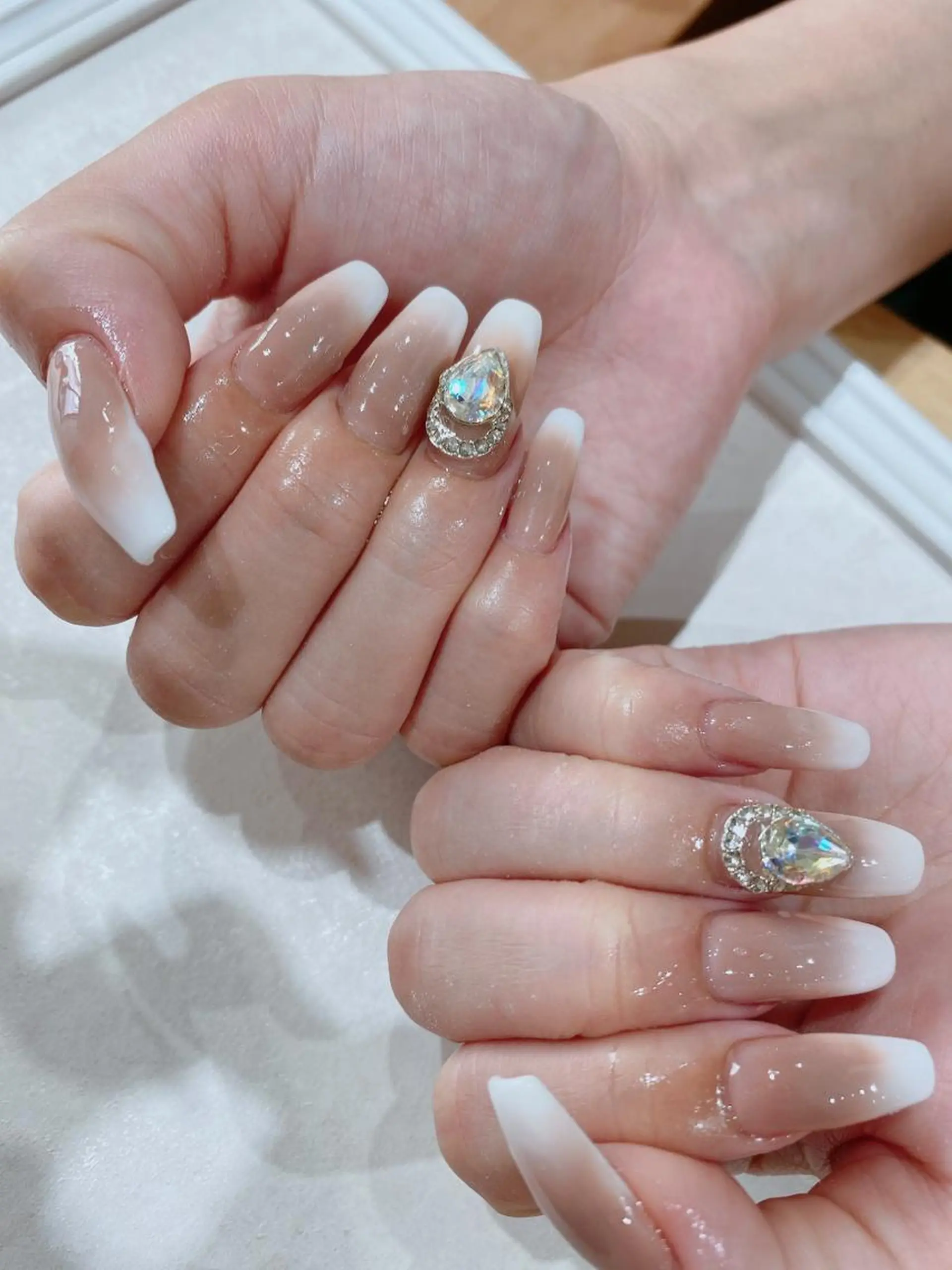 セミロング ハンドネイル Nail R💫 naoのネイルデザイン