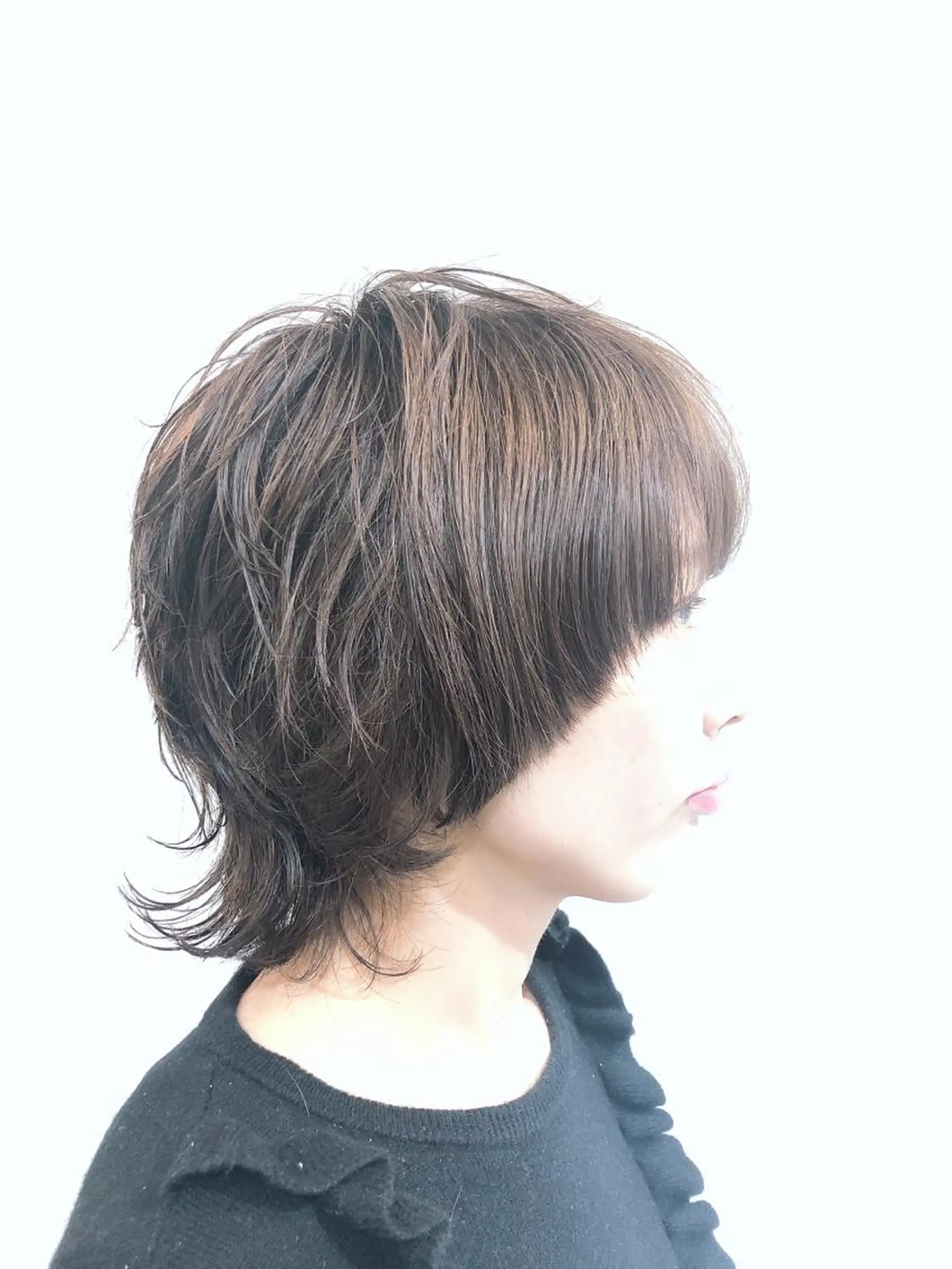 ショート カラー ウルフカット TELA HAIR 大網店所属・TELAHAIRマネ ージャー島袋昂也のヘアスタイル