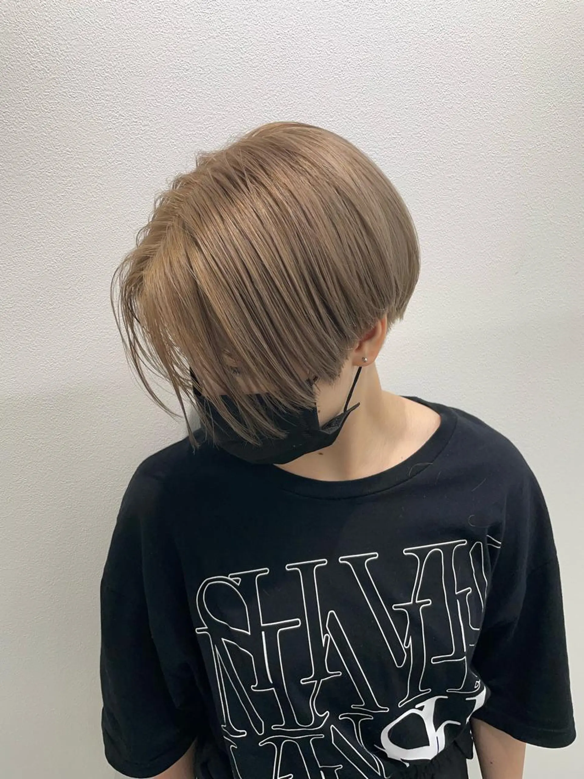 ショート カラー ヘアカラー トリートメント Lull (シェアサロンReco VIProom)所属・Lull1人美容室 バレイヤージュのヘアスタイル