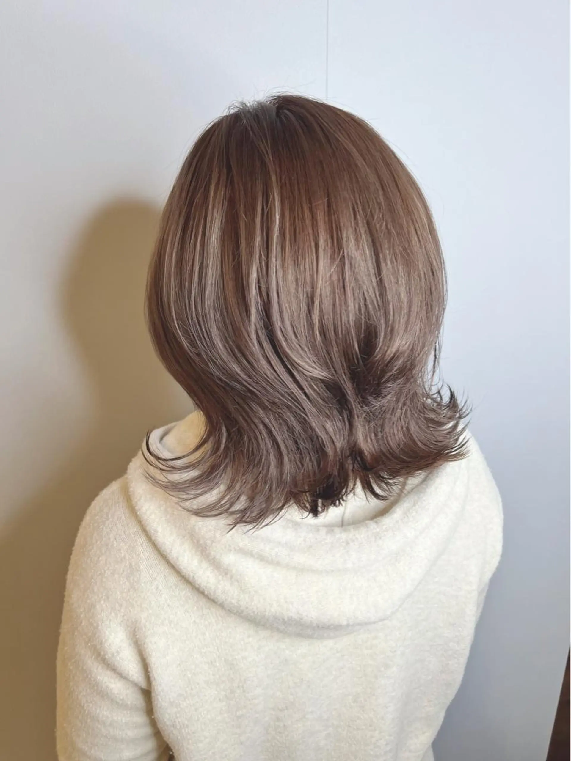 ミディアム カラー ヘアカラー トリートメント 宮原 佳苗のヘアスタイル
