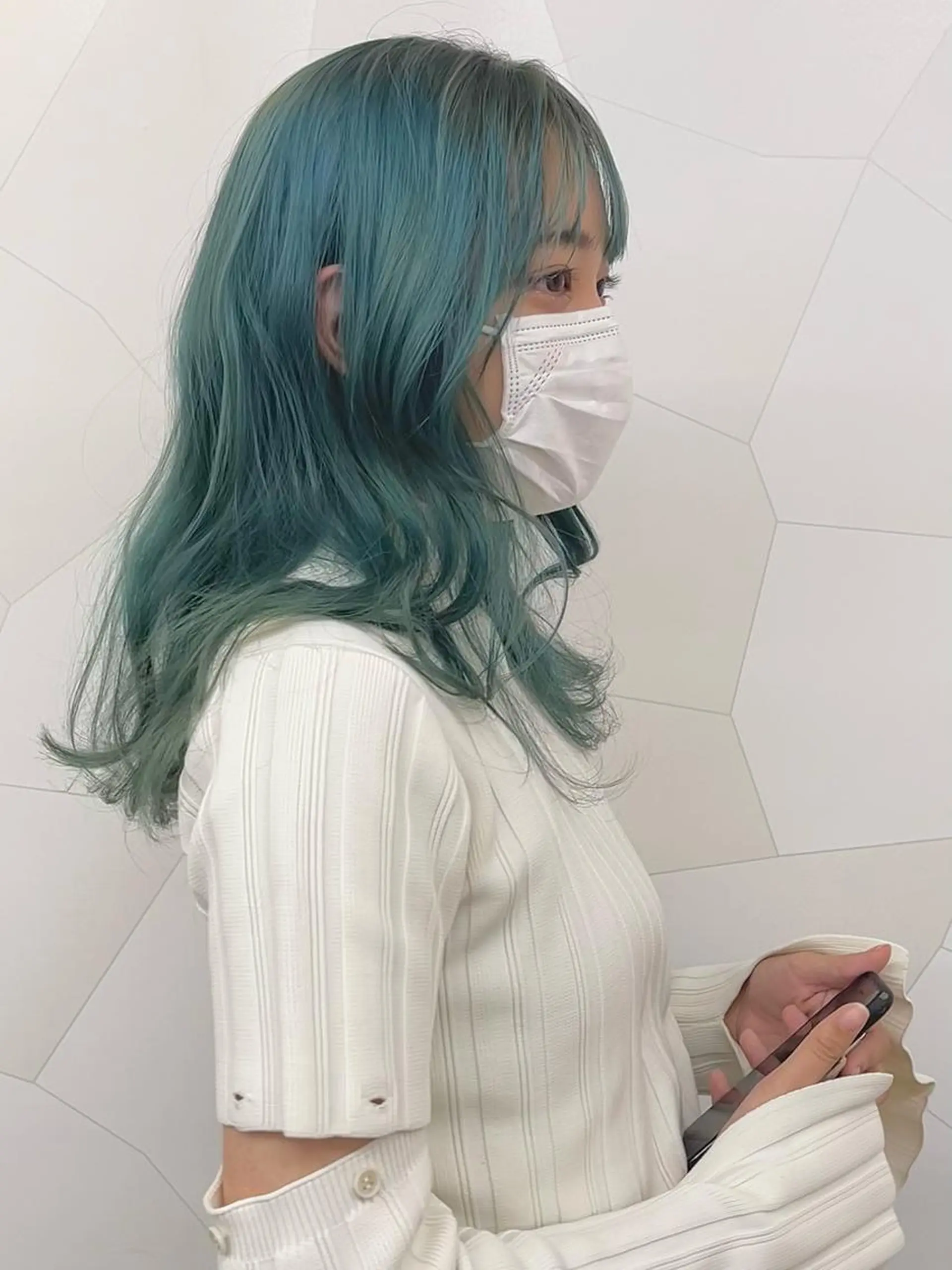 ロング ヘアカラー 広瀬 凌のヘアスタイル
