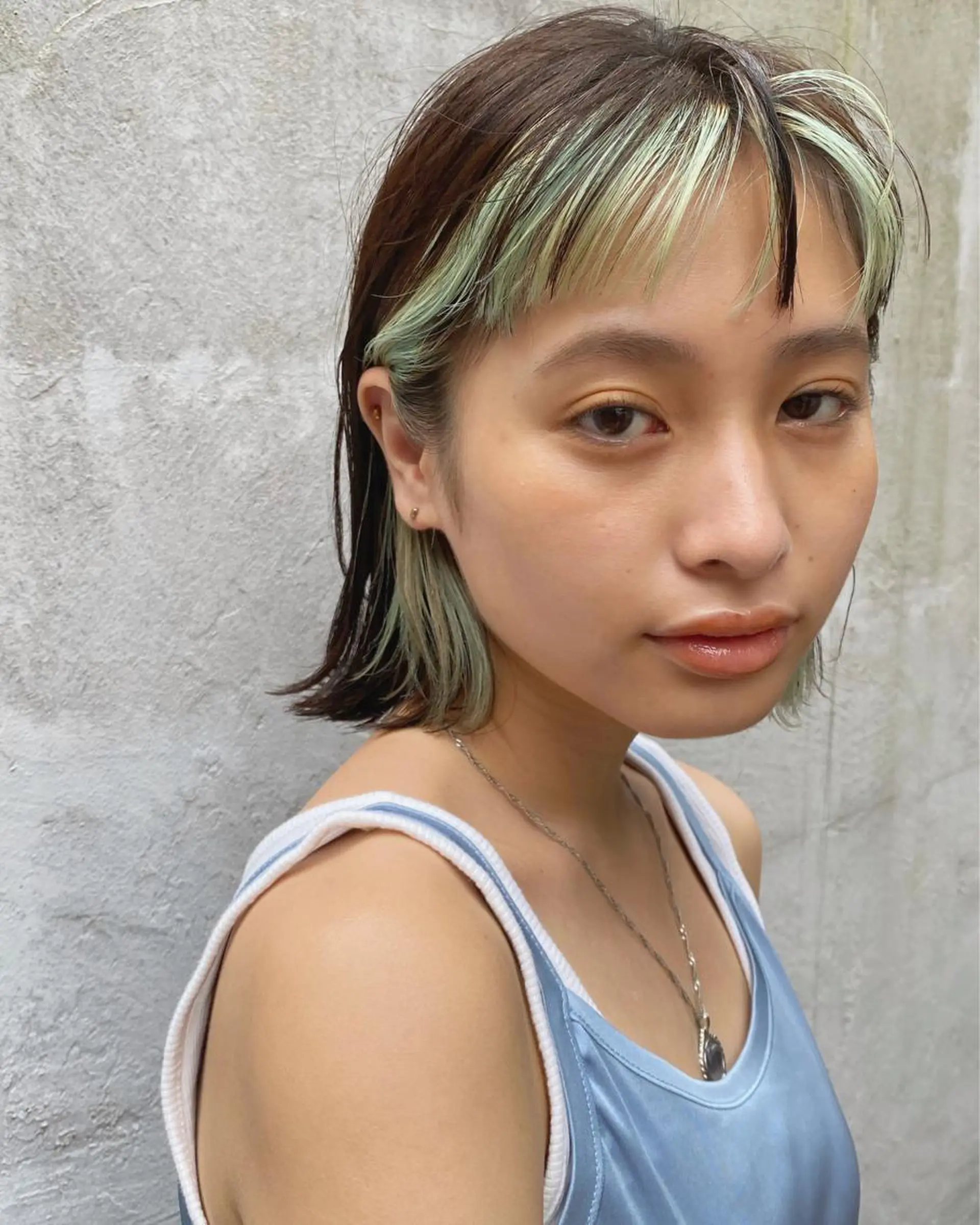 ミディアム カラー インナーカラー ミント カット ヘアカラー トリートメント 🧼柴田 健太郎🧼のヘアスタイル