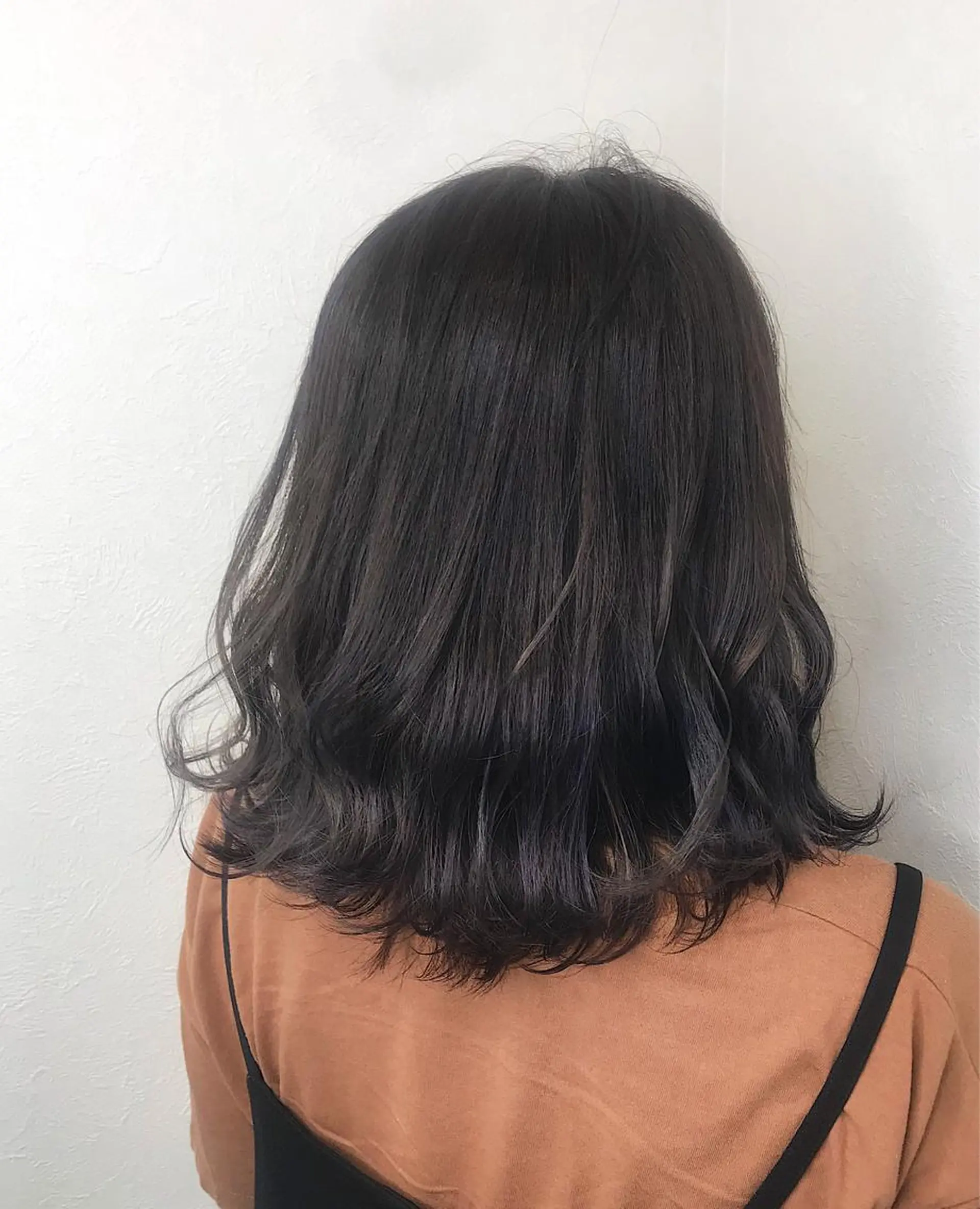 ミディアム カラー グレージュ ラベンダーカラー ラベンダーグレージュ ラベンダーグレー ヘアカラー 柴田 祐輔のヘアスタイル