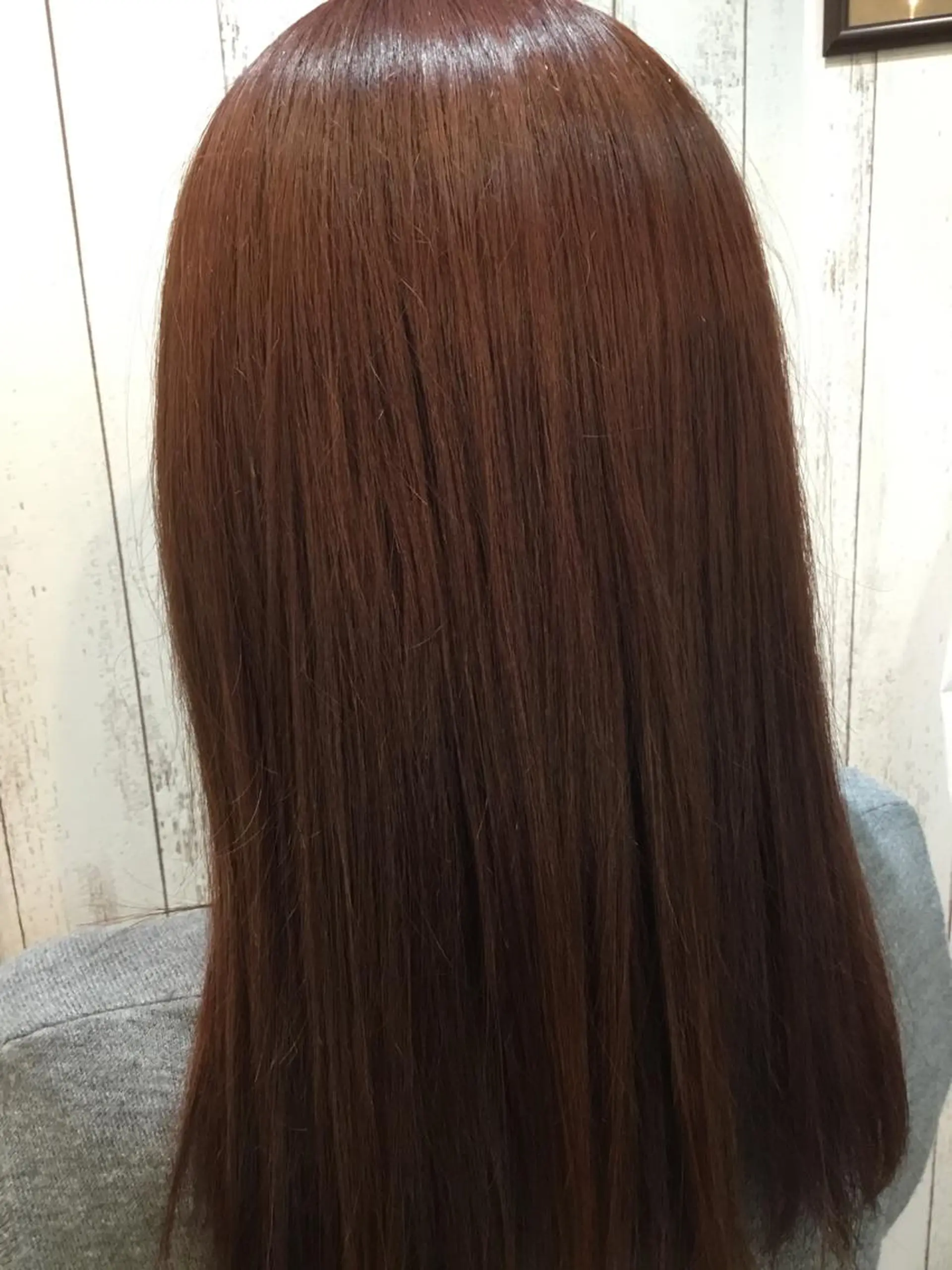 セミロング カラー embrace エンブレイスのヘアスタイル