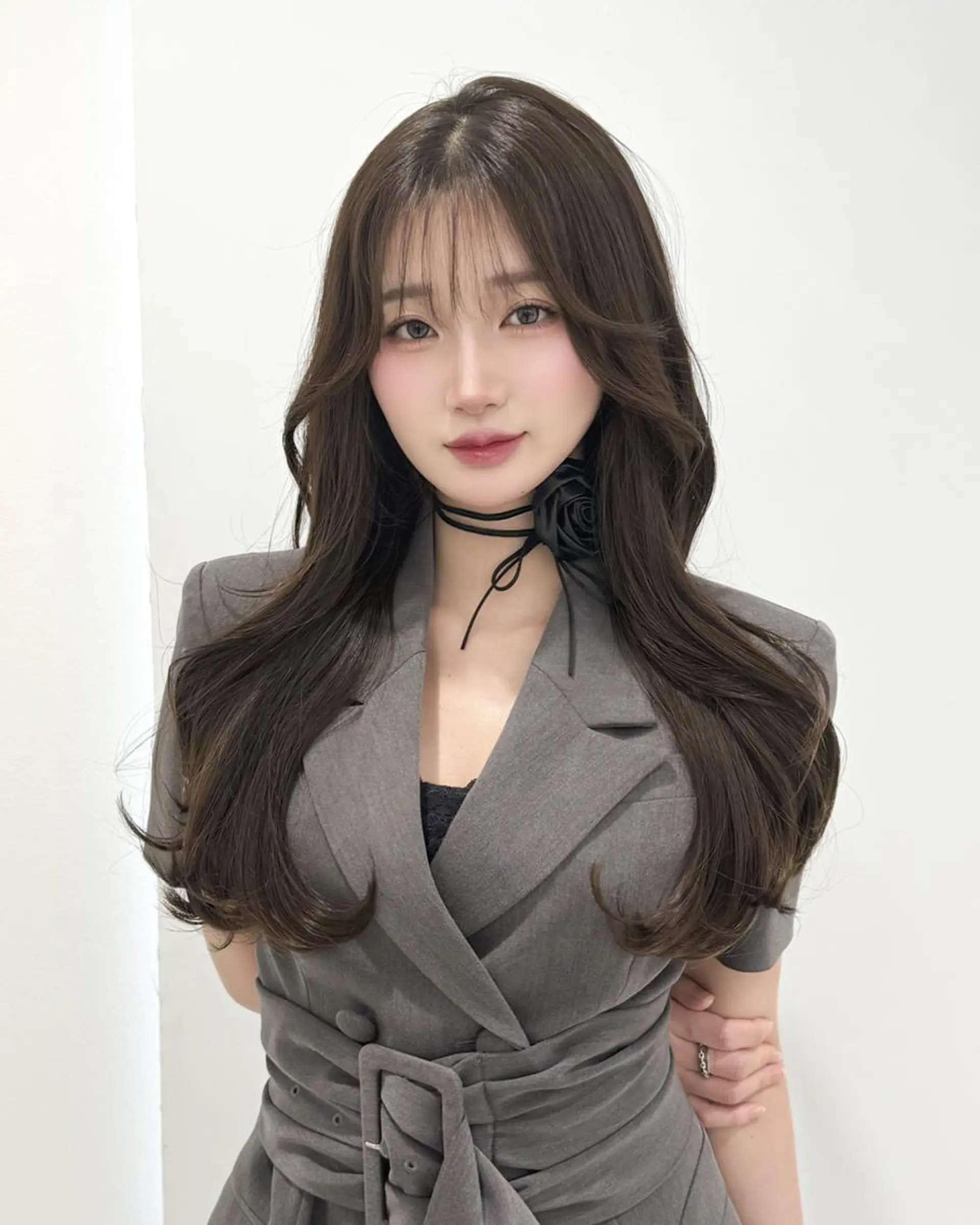 ロング カラー 韓国ベージュ🇰🇷 レイヤー🤍渋谷のヘアスタイル