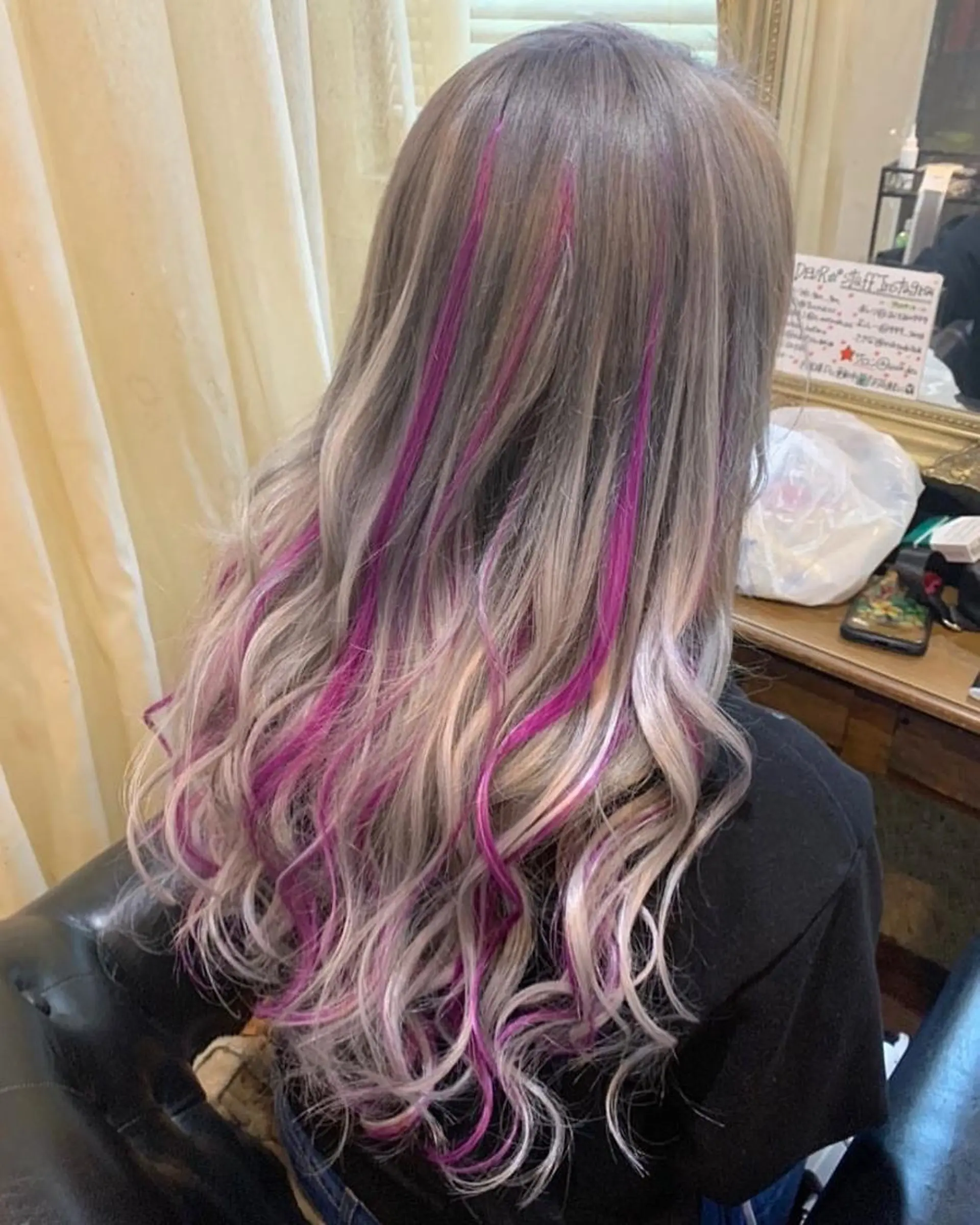 ロング カラー ヘアアレンジ Femme woman所属・Femme ♡AIRIのヘアスタイル