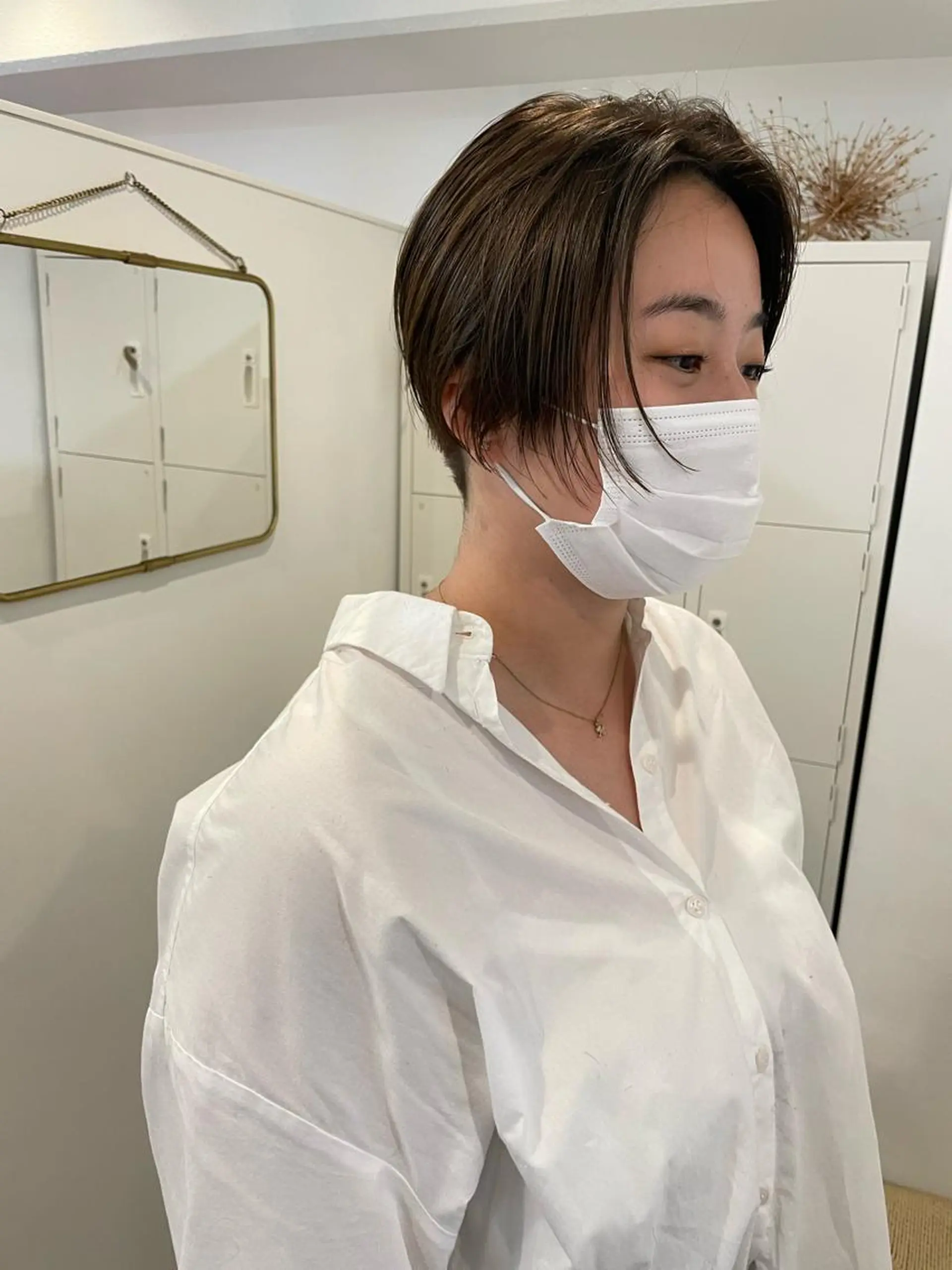 ショート カット ヘアカラー トリートメント 大迫 江梨のヘアスタイル