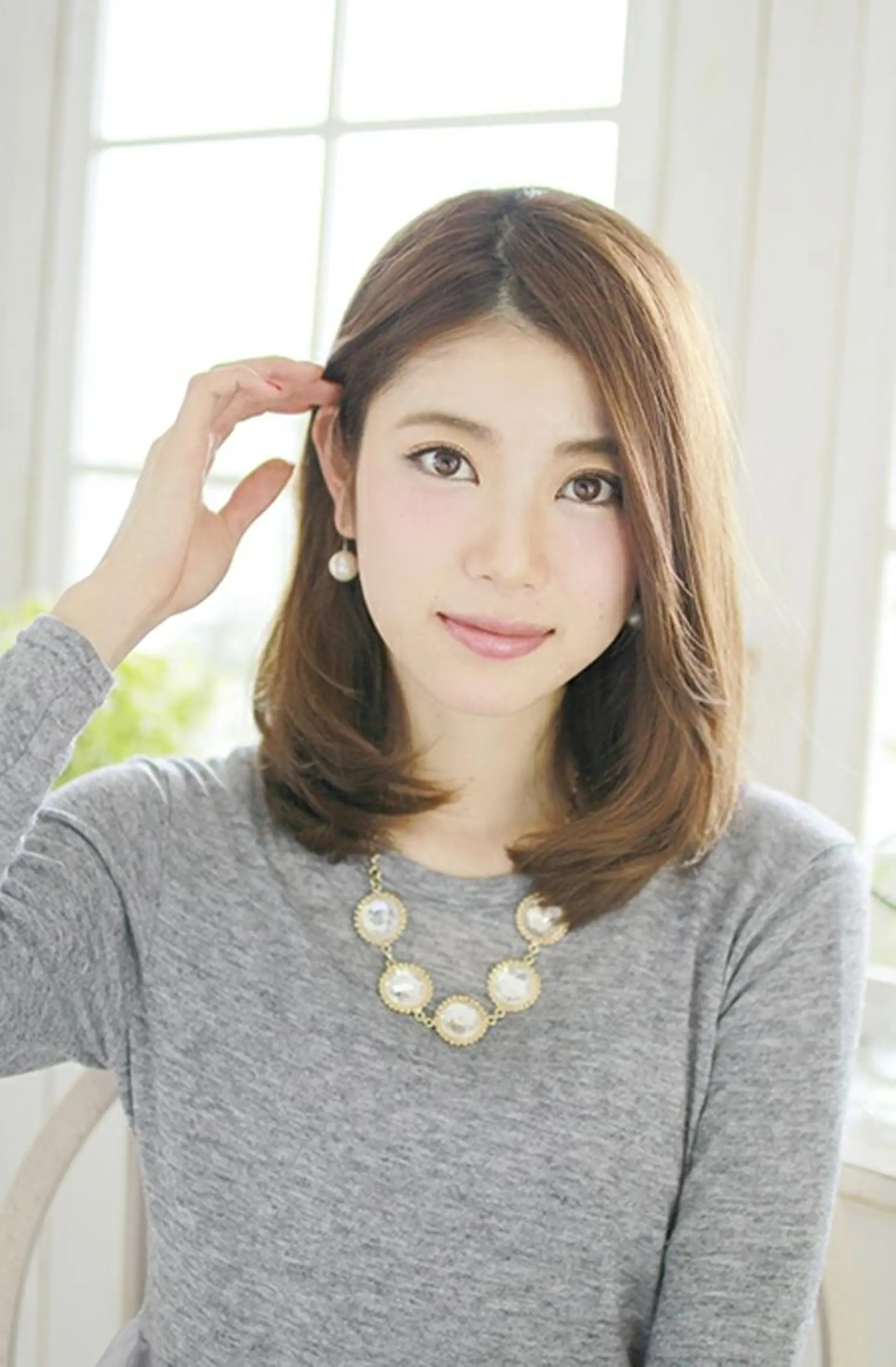 ミディアム カラー ボブ 外ハネヘア ヘアカラー トリートメント Lag.銀座 🌺アヤカのヘアスタイル