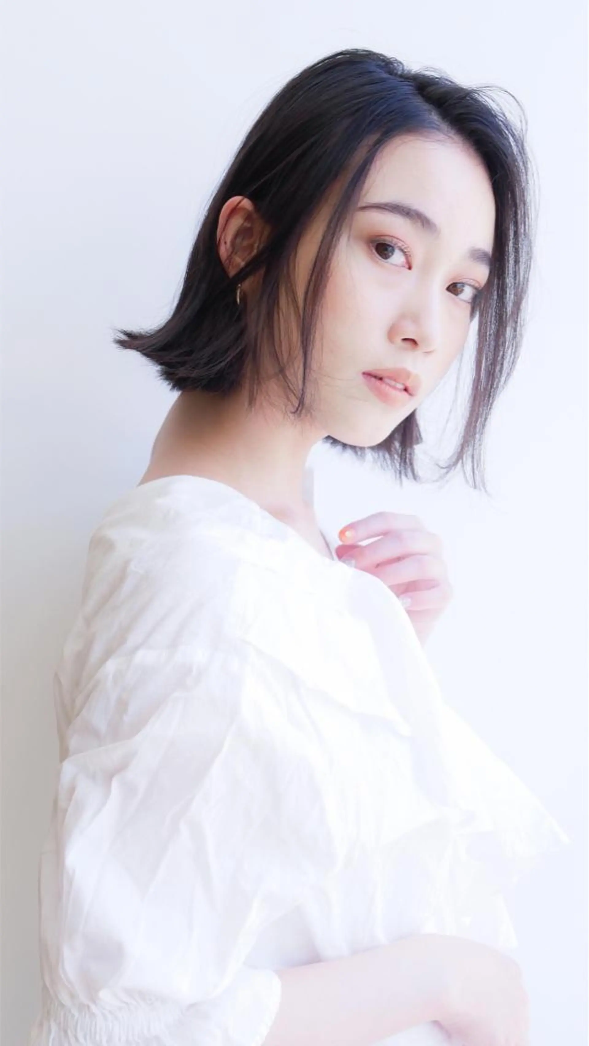 ショート ボブ 外ハネヘア カット ヘアカラー 縮毛矯正/髪質改善 主税巧一のヘアスタイル