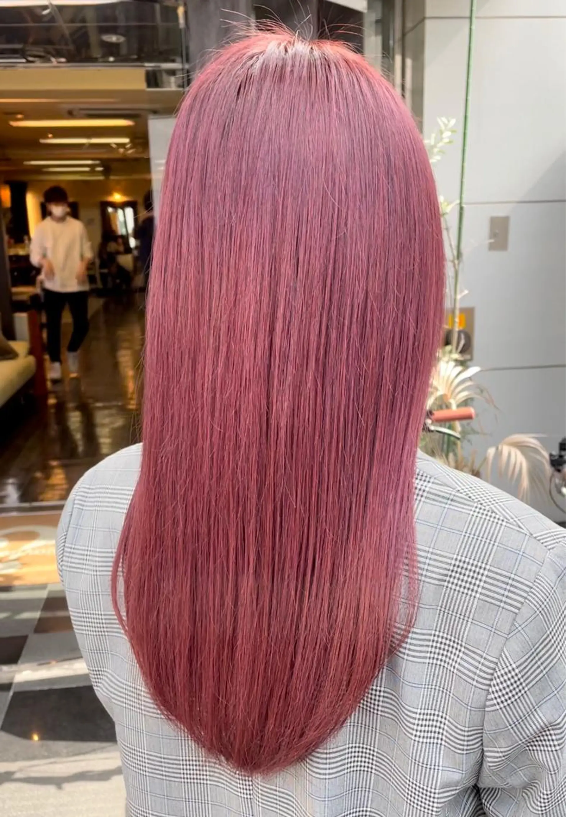 ロング カラー ヘアカラー トリートメント 古指 匠巳のヘアスタイル