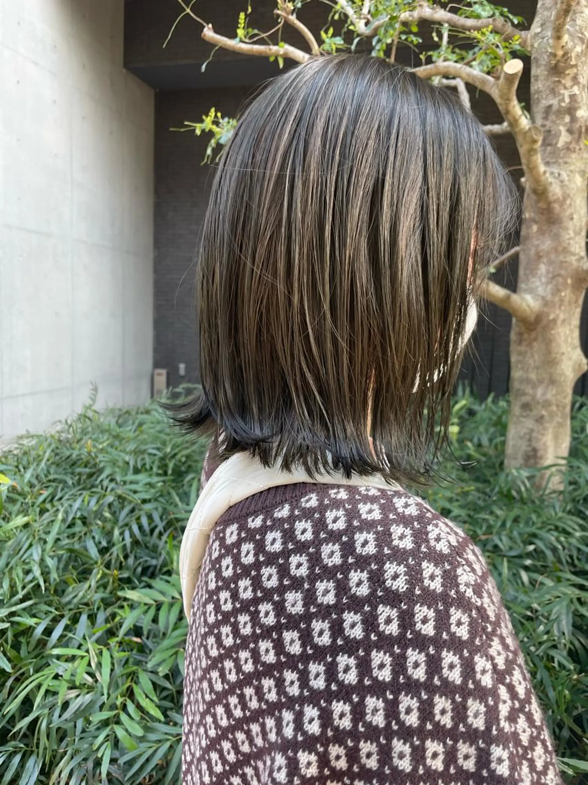 ミディアム カラー EIGHT MAYUのヘアスタイル