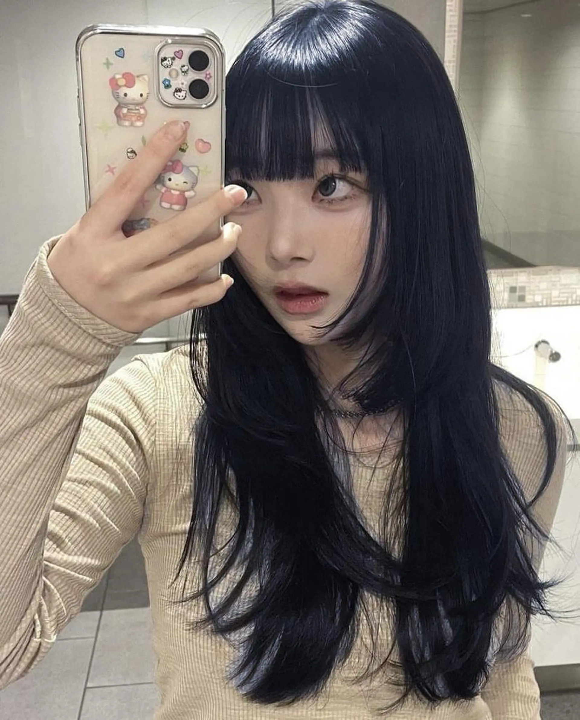 ロング カラー カット ヘアカラー トリートメント 🤍ྀི透ける寒色 Cocoa🤍ྀིのヘアスタイル