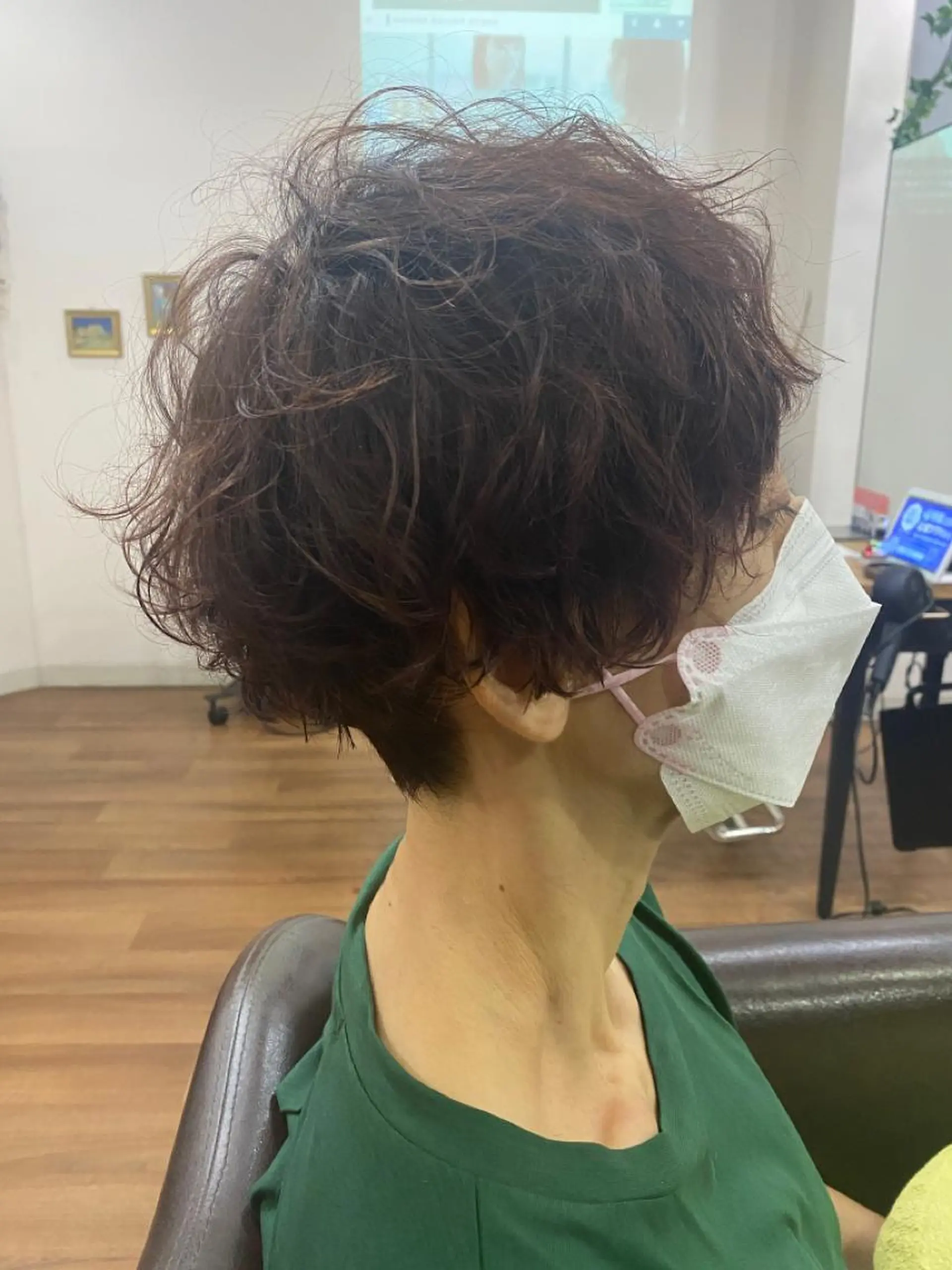 ショート ボブ くせ毛 松村 崇弘のヘアスタイル