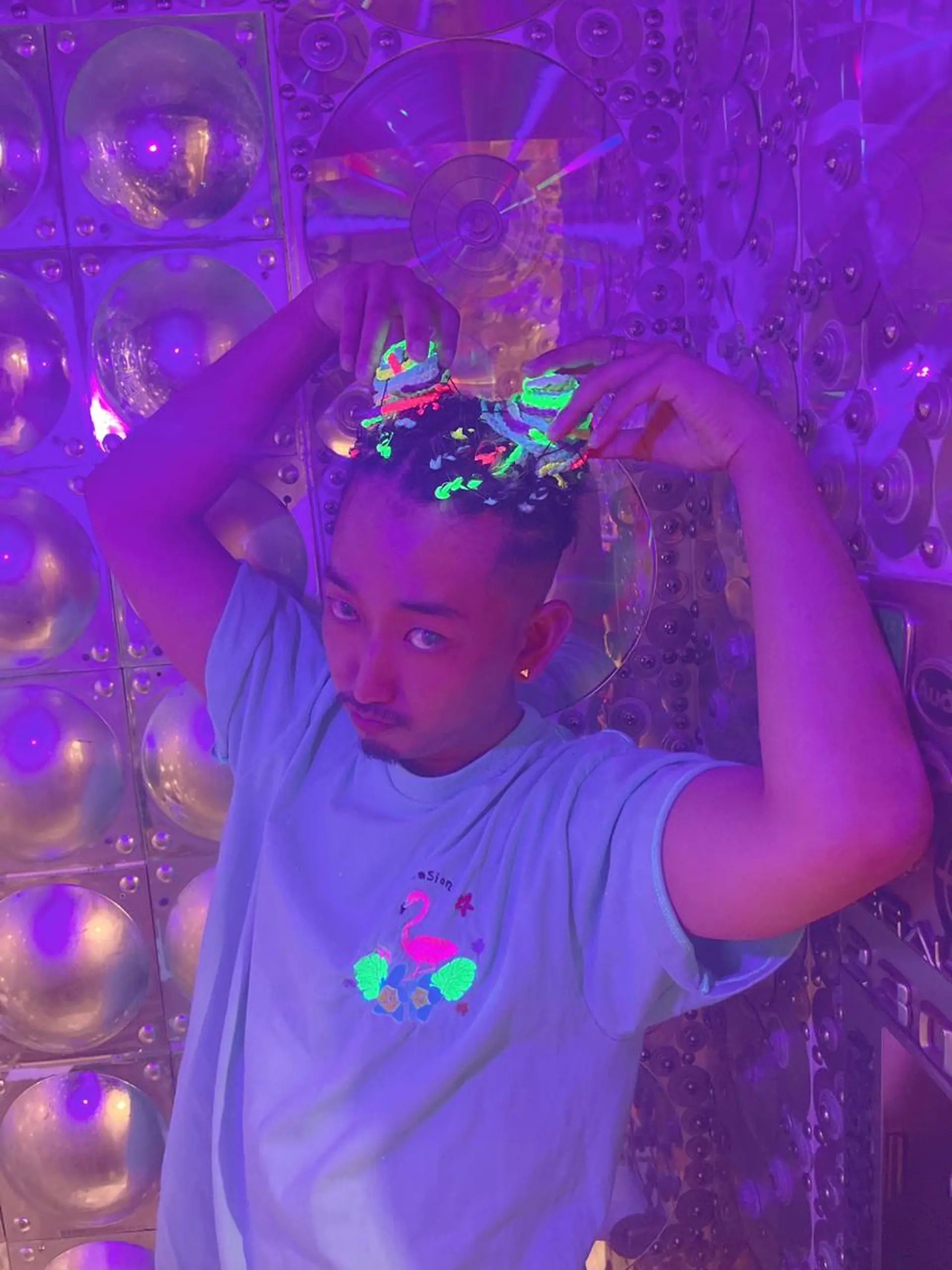 ショート カラー ヘアアレンジ haco+所属・🌈派手髪エクステ ブレイズ🌈ひろとのヘアスタイル