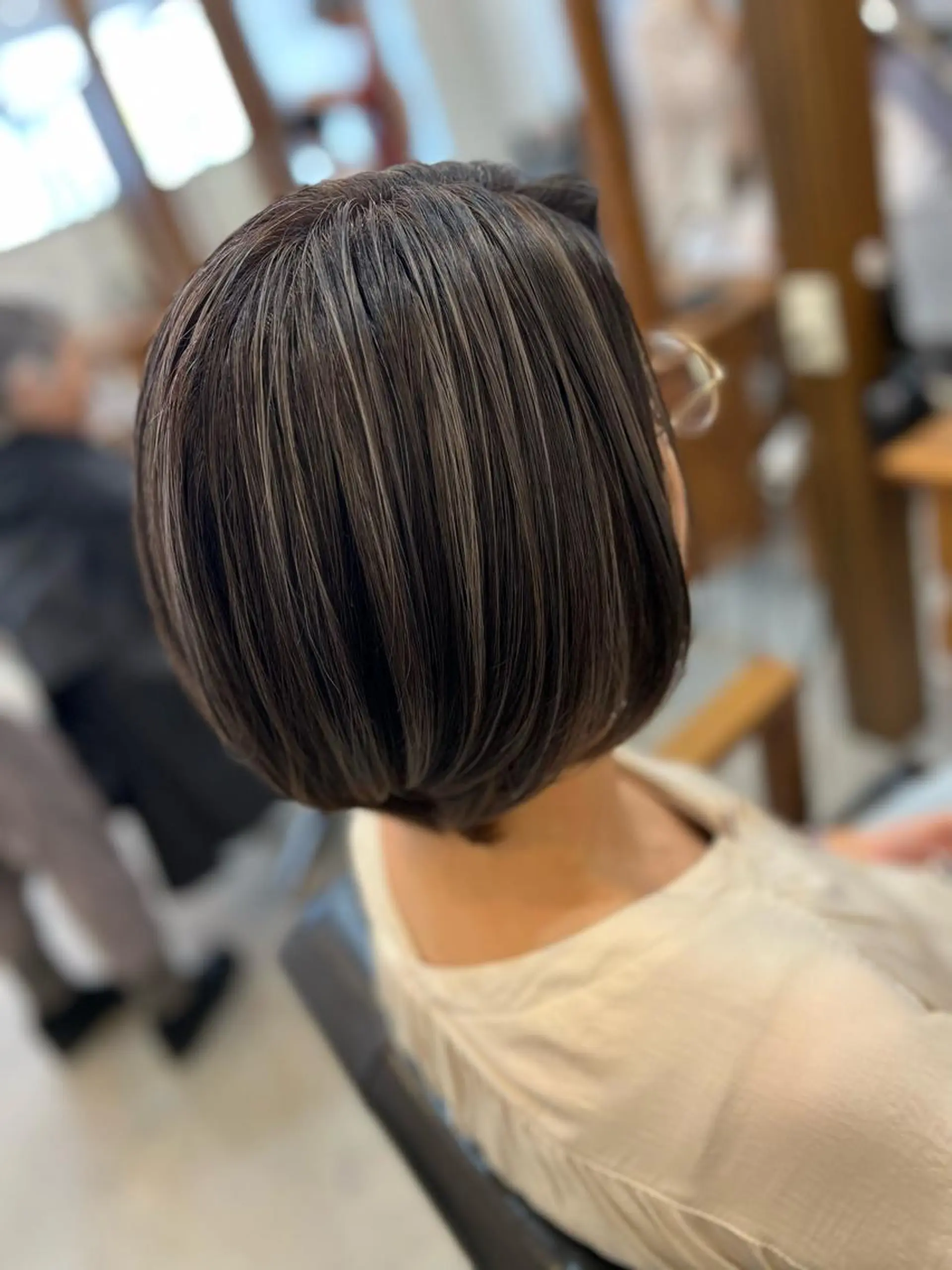 ミディアム カラー ハイライトカラー ハイライト ヘアカラー トリートメント Style Tのヘアスタイル