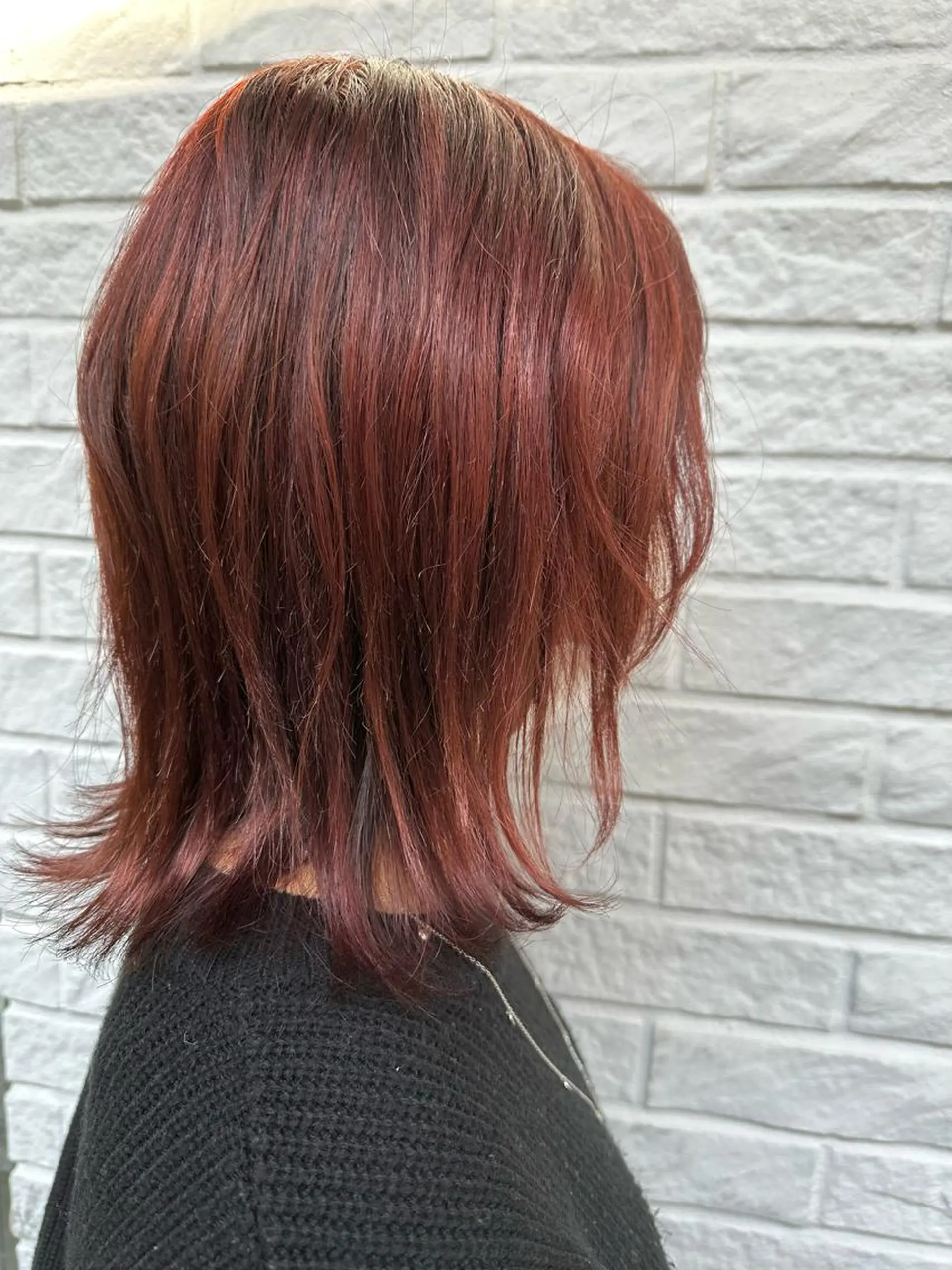 ミディアム スパニスト おおつかちなつのヘアスタイル