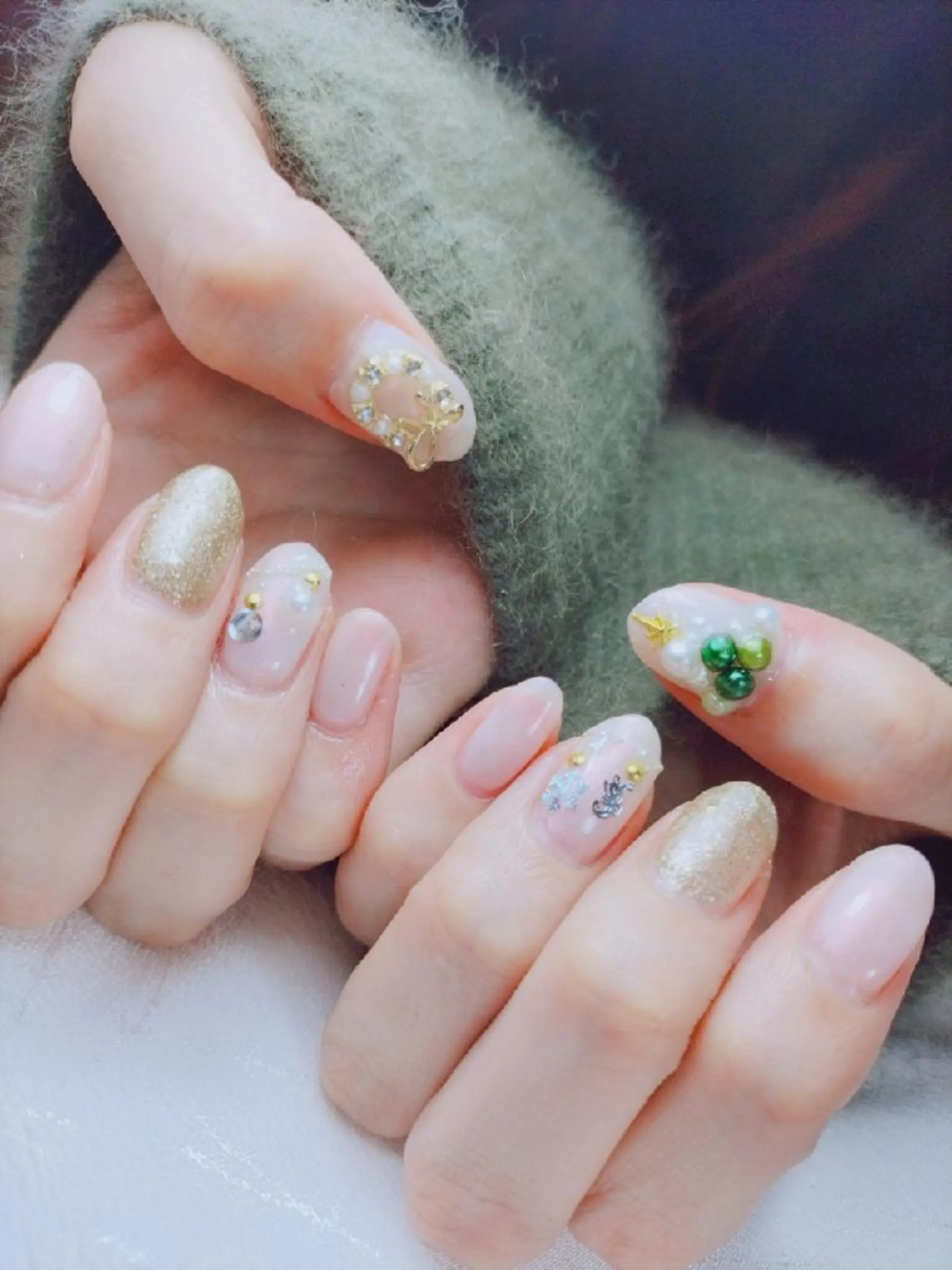 ネイル 小金井市のネイル ・美肌・眉毛やさんの眉毛・アイブロウイメージ