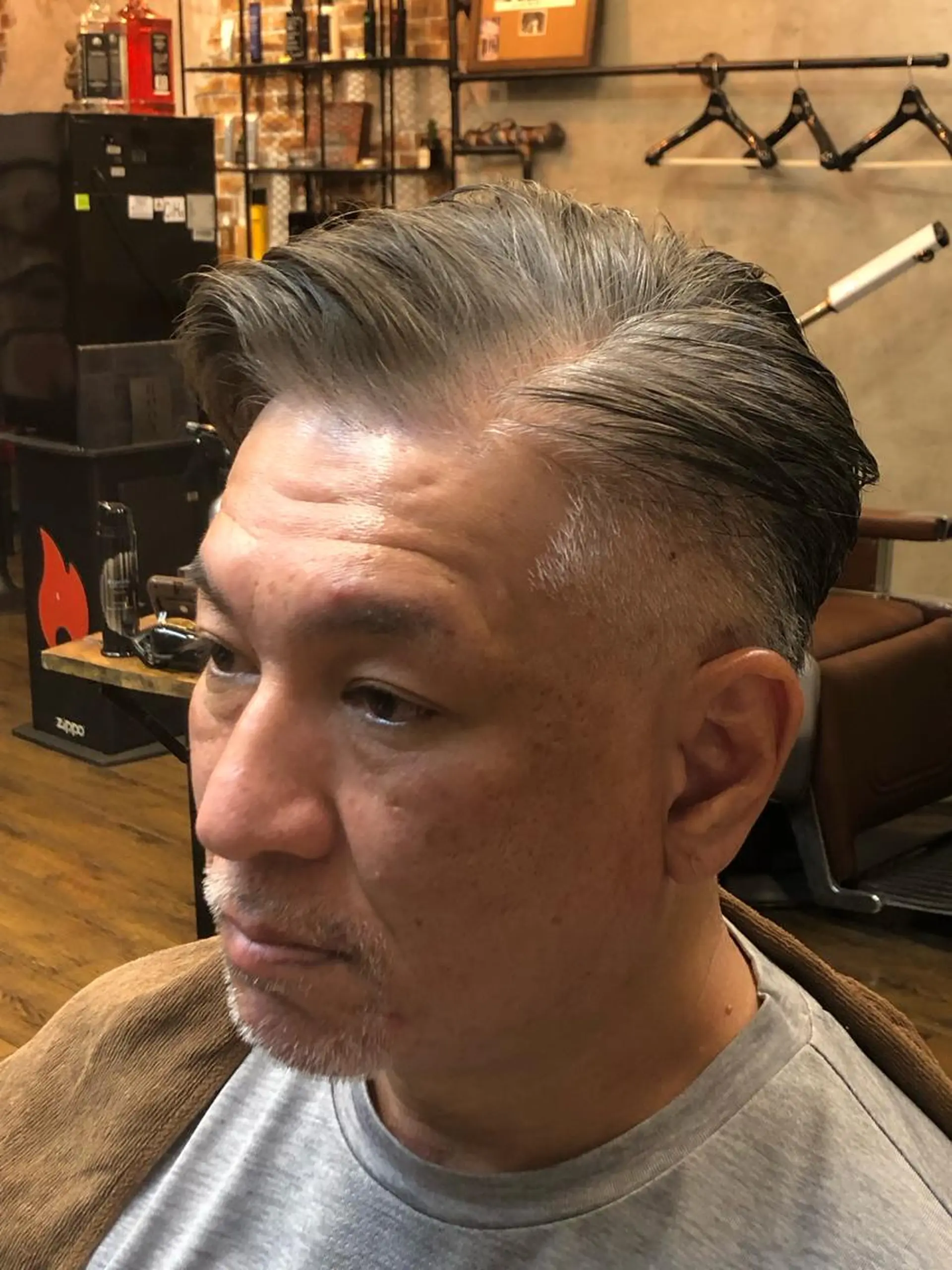 ショート メンズ フェードカット 七三 ツーブロック ナイルプラス所属・ナイルプラス ヨウのヘアスタイル