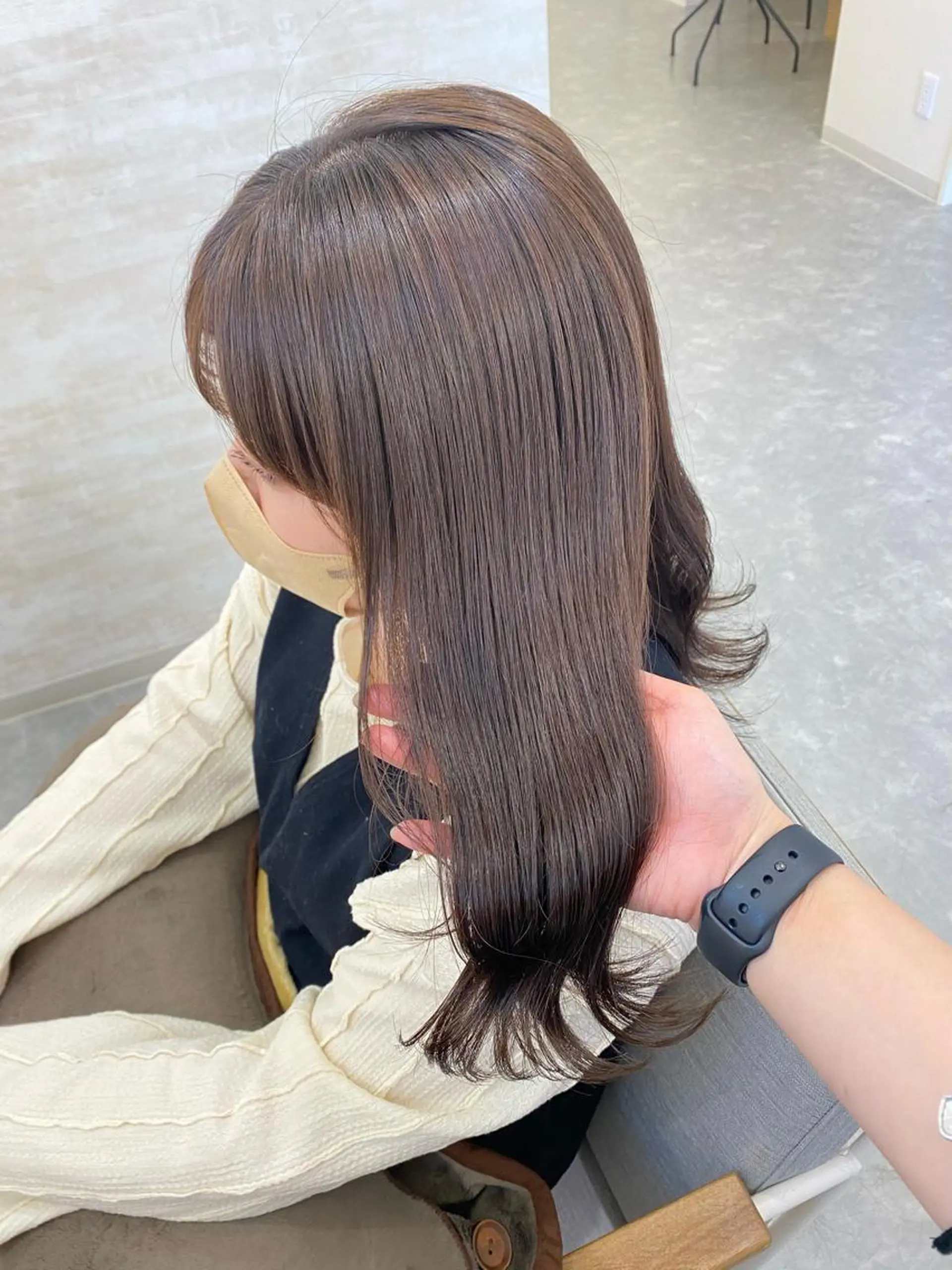 ミディアム カット ヘアカラー トリートメント 髪質改善&ヘアケア 永山若奈のヘアスタイル