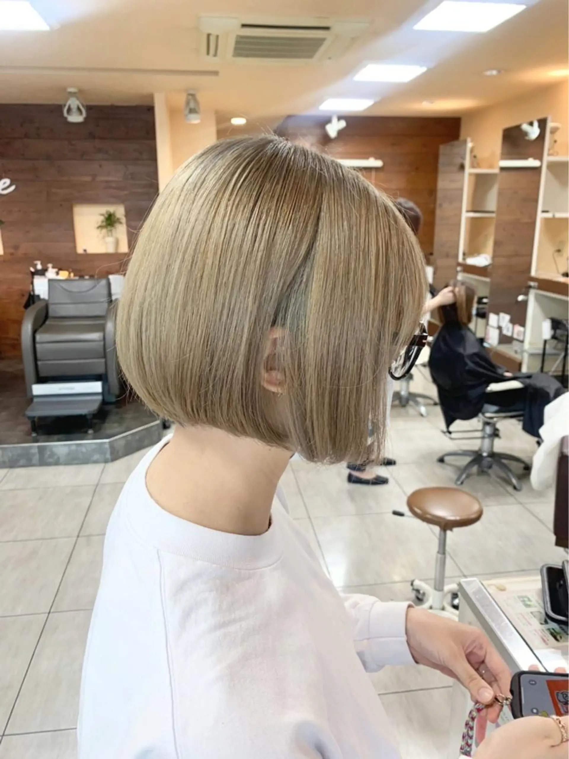 ショート カット ヘアカラー トリートメント 🫧艶髪カラー🫧 森本くるみのヘアスタイル