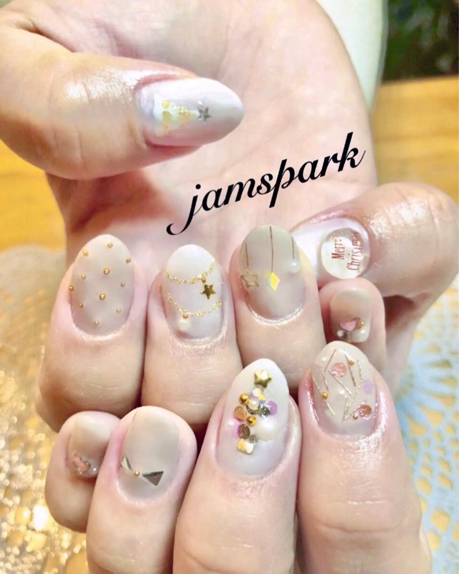 ネイル 冬ネイル クリスマス ハンドネイル jamspark ✨のネイルデザイン