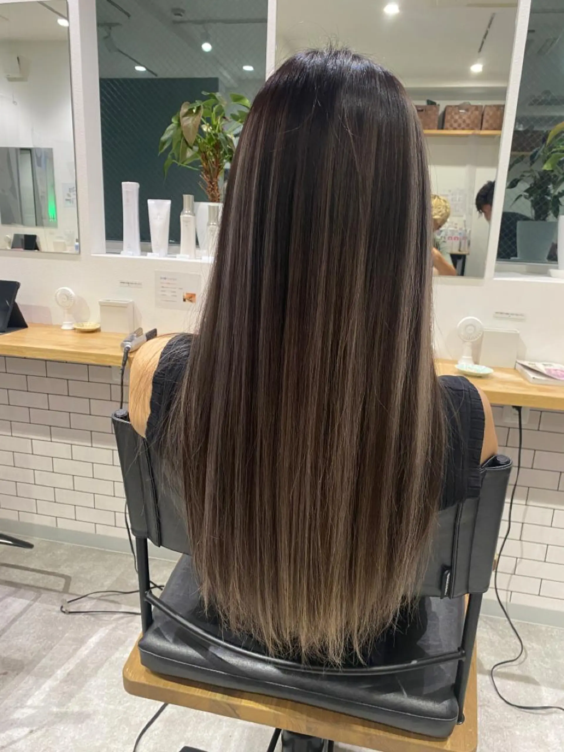 ミディアム カラー トリートメント JIL BLAN 京都のヘアスタイル