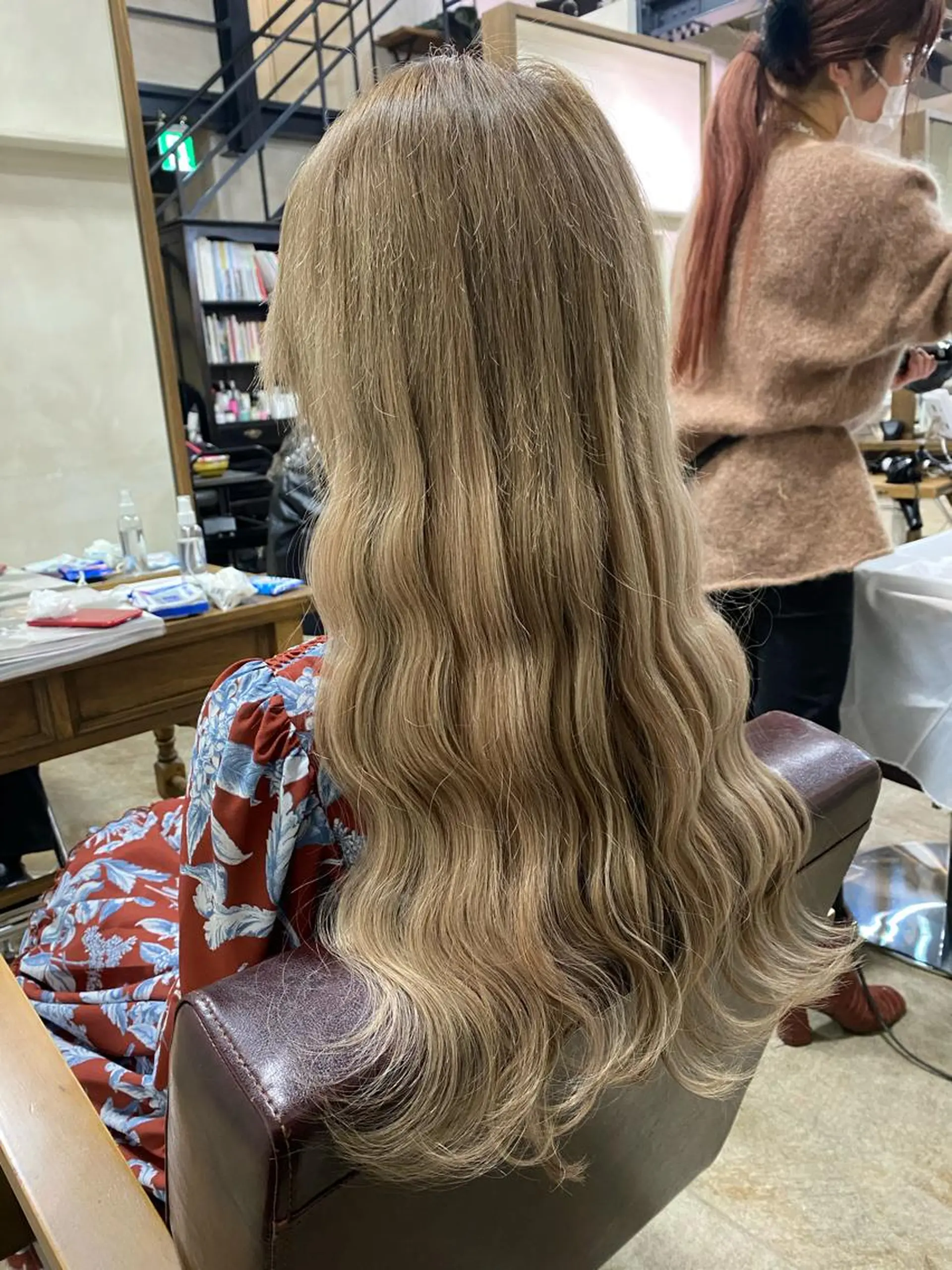 ロング カラー シールエクステ エクステ ALLY（アリー）所属・ミニモお気に入り数 No.1宍戸雄弥のヘアスタイル