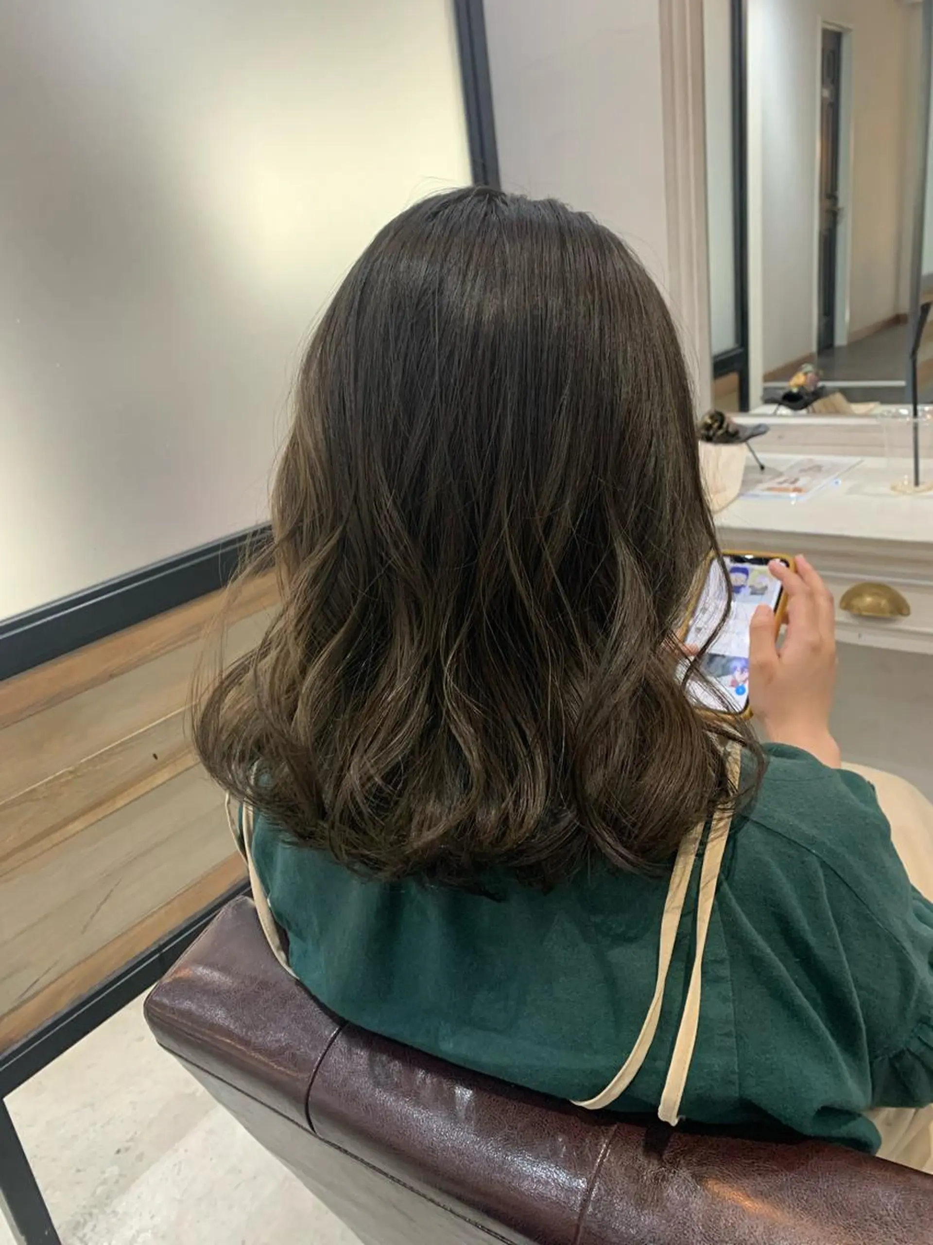 ミディアム カラー ヘアアレンジ カット ヘアカラー トリートメント kei﹏ ﹏ ✄ zina博多のヘアスタイル