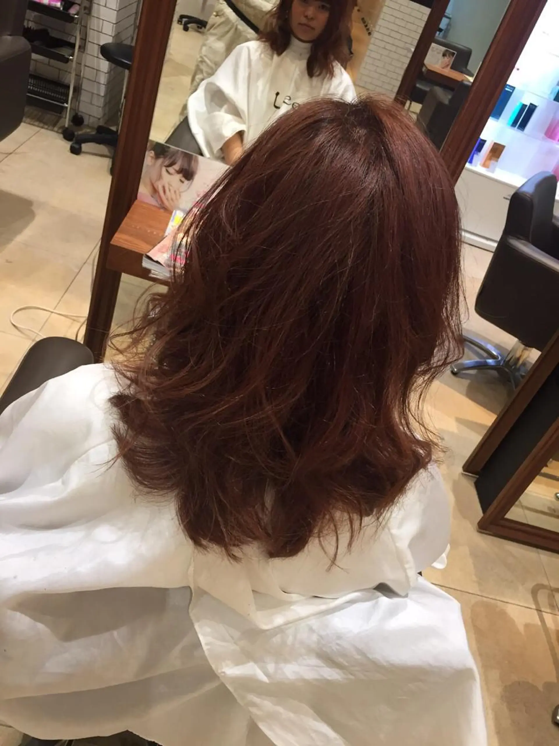 ミディアム カラー アッシュ ピンクカラー ピンクアッシュ 佐々木 好乃のヘアスタイル