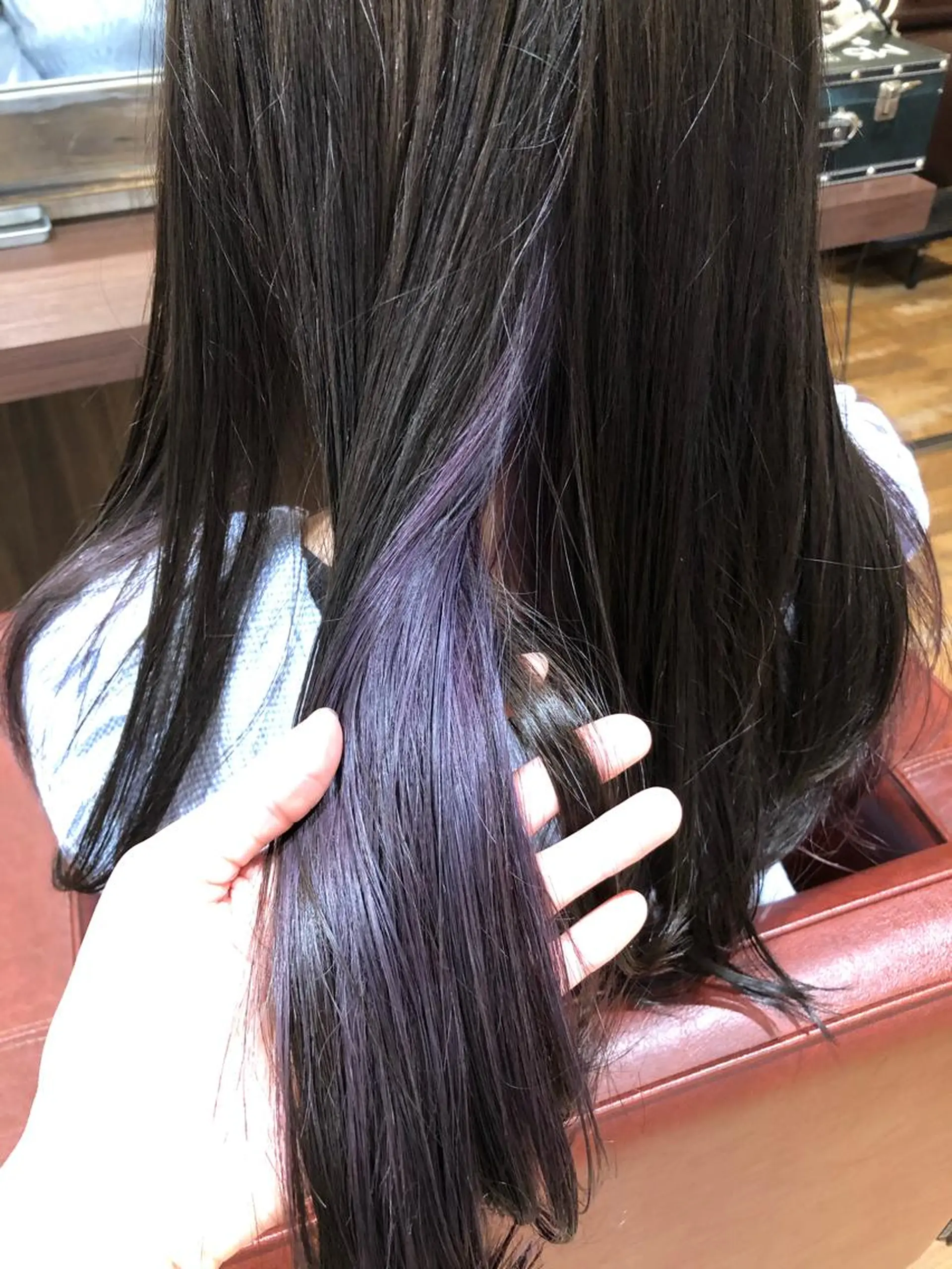 ロング パープルカラー Amour 二子玉川所属・伊藤 みきのヘアスタイル