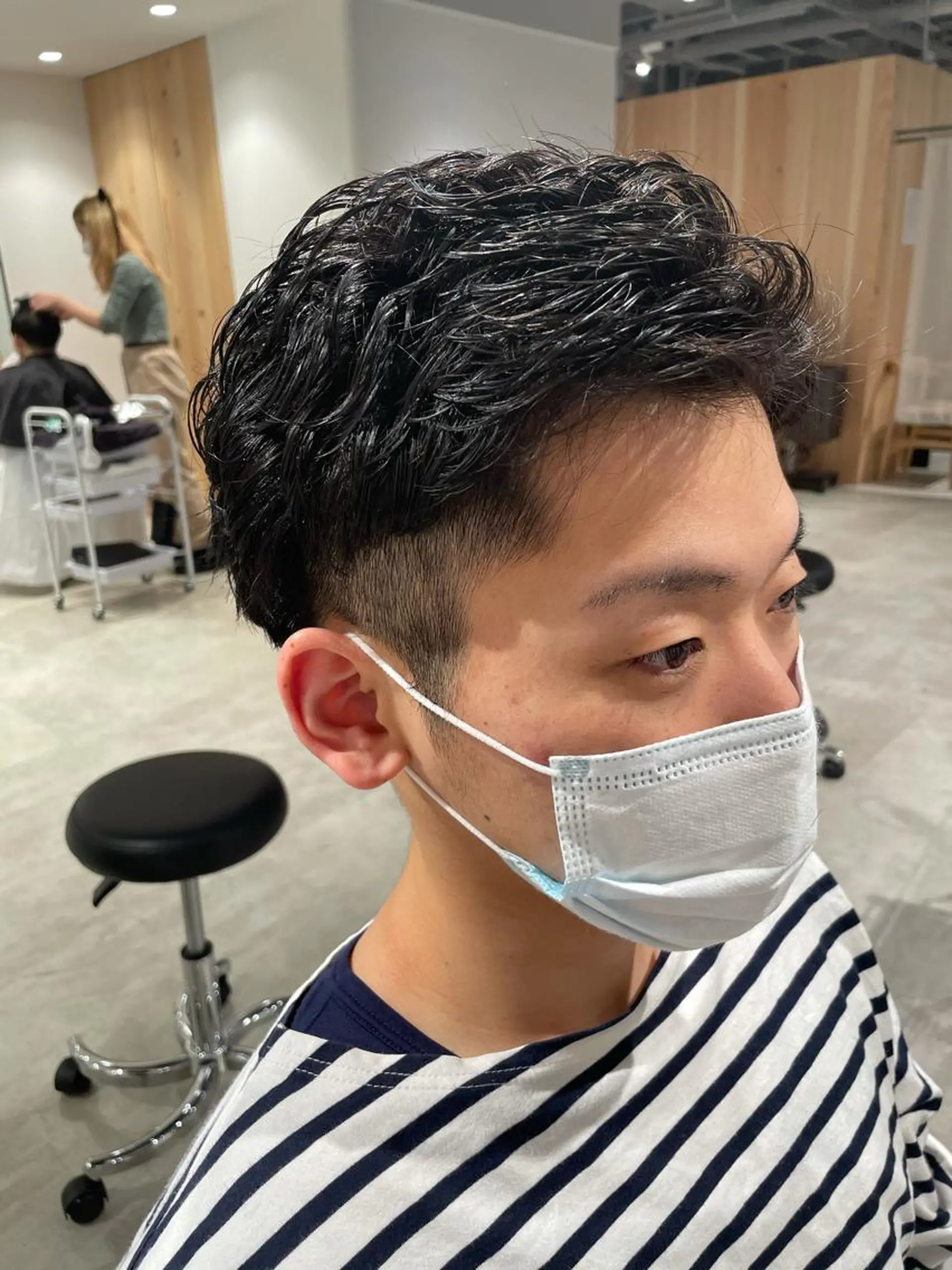 ショート カラー パーマ ヘアアレンジ メンズ パーソナルカラー合わ せたカラー🤍なつみのヘアスタイル