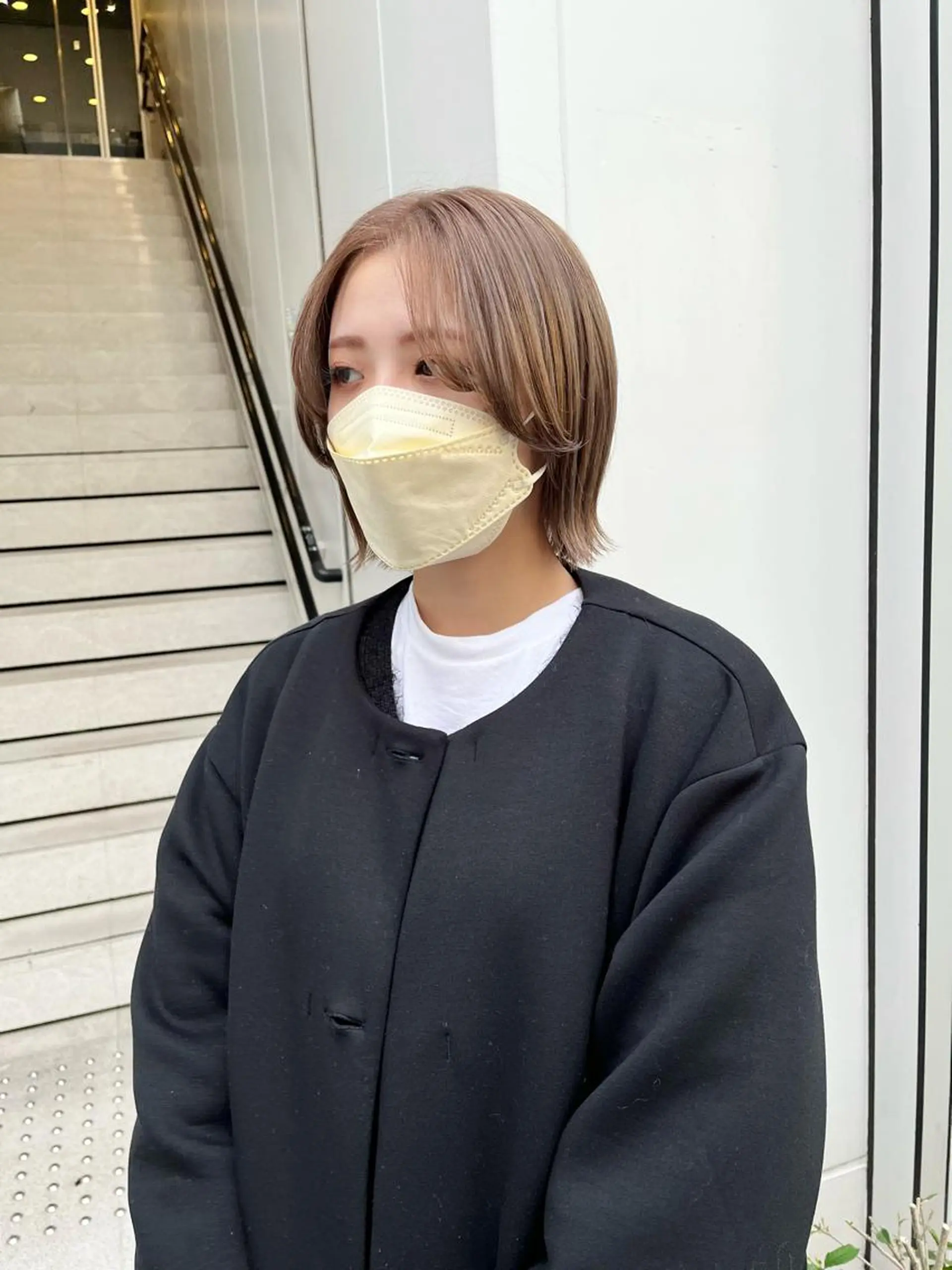 ショート カラー 切りっぱなしボブ ボブレイヤー ベージュカラー ブリーチ ケアブリーチ カット ヘアカラー ショート/パーマ/ カラー/FUKOのヘアスタイル