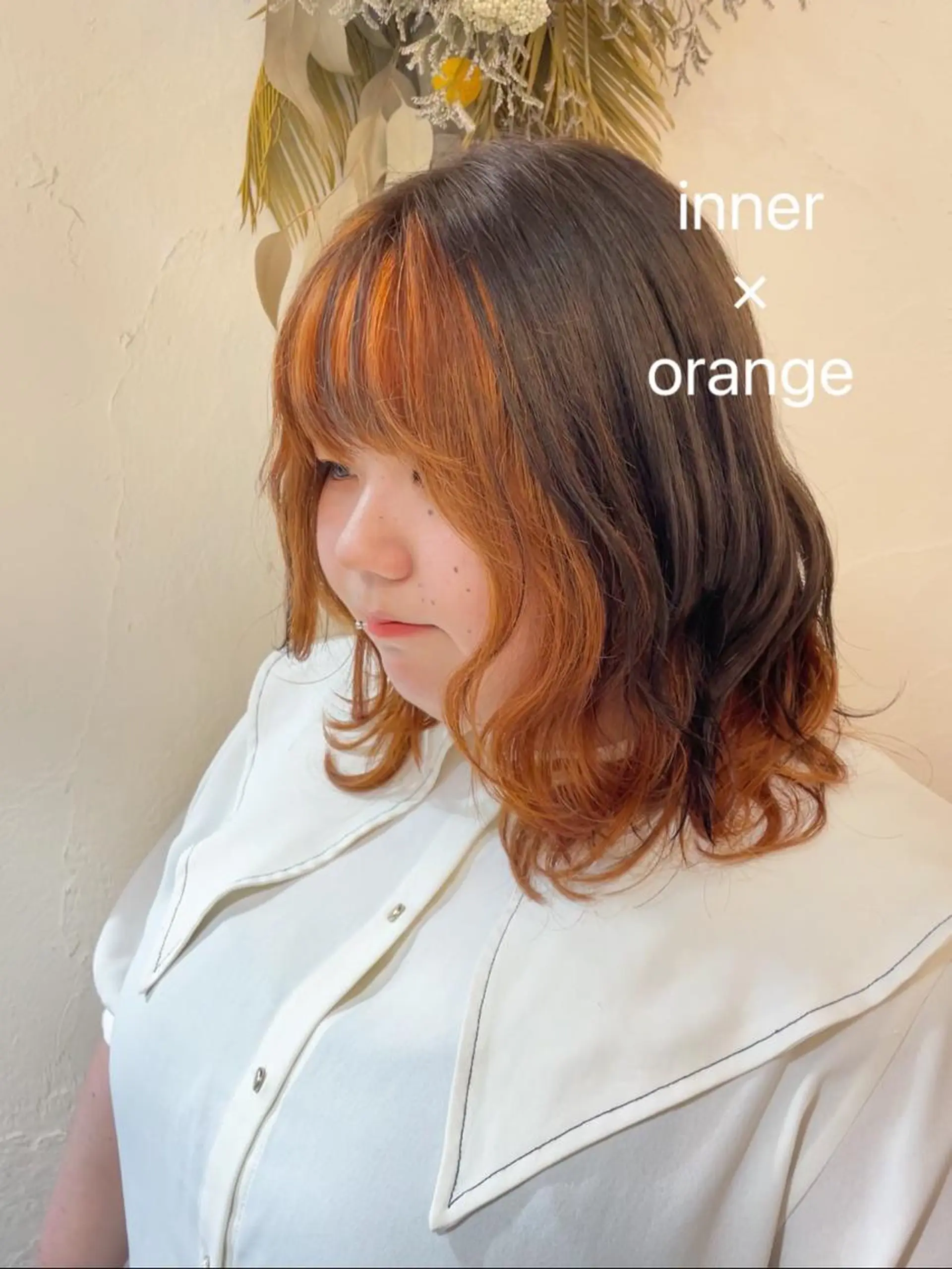 ミディアム カラー ヘアアレンジ インナーカラー ウルフカット ヘアカラー Hair muse'e所属・加藤 愛鈴のヘアスタイル