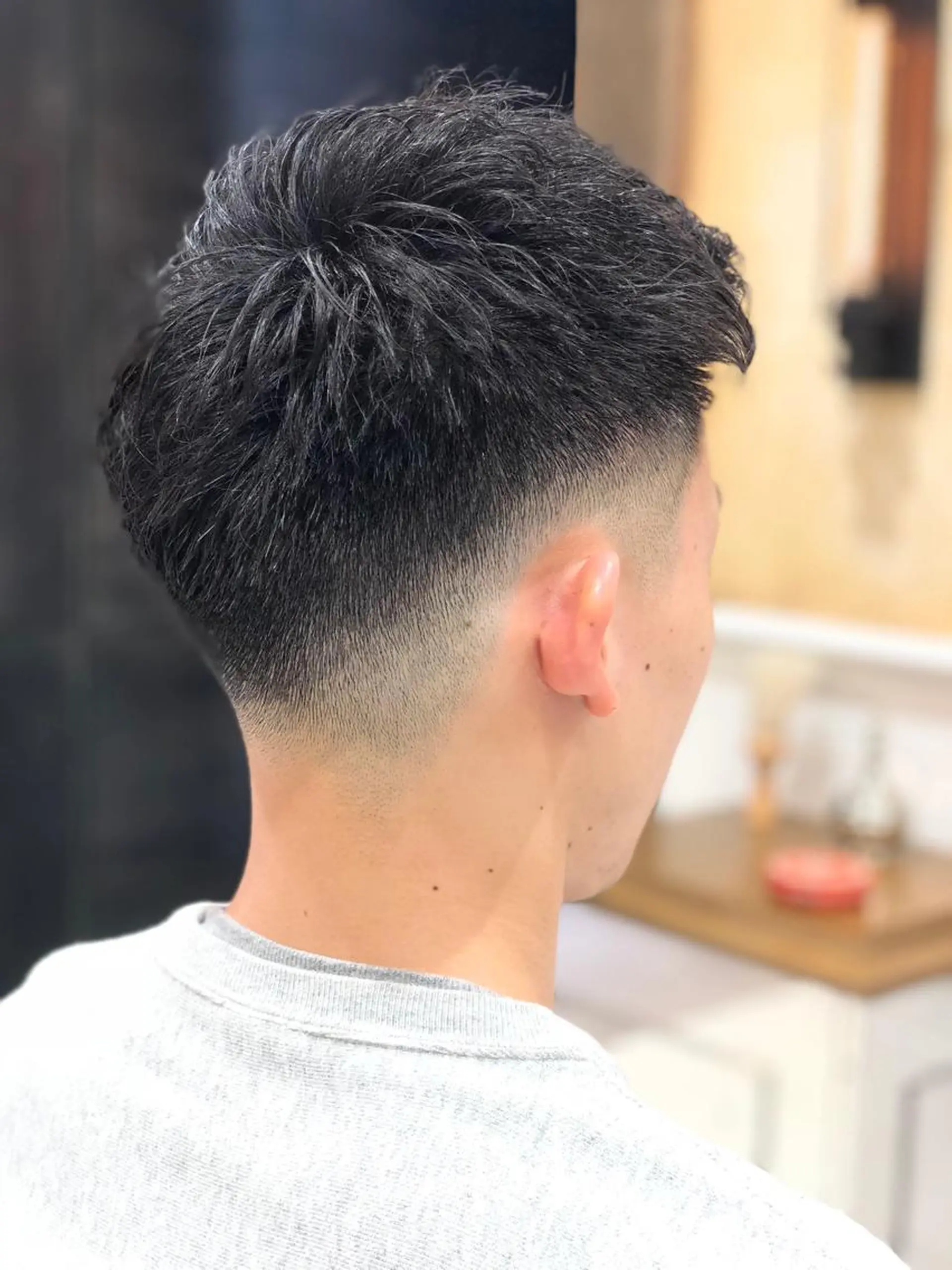 パーマ メンズ THE AWESUM所属・メンズスタイル強化中 TONNY(トニー)のヘアスタイル