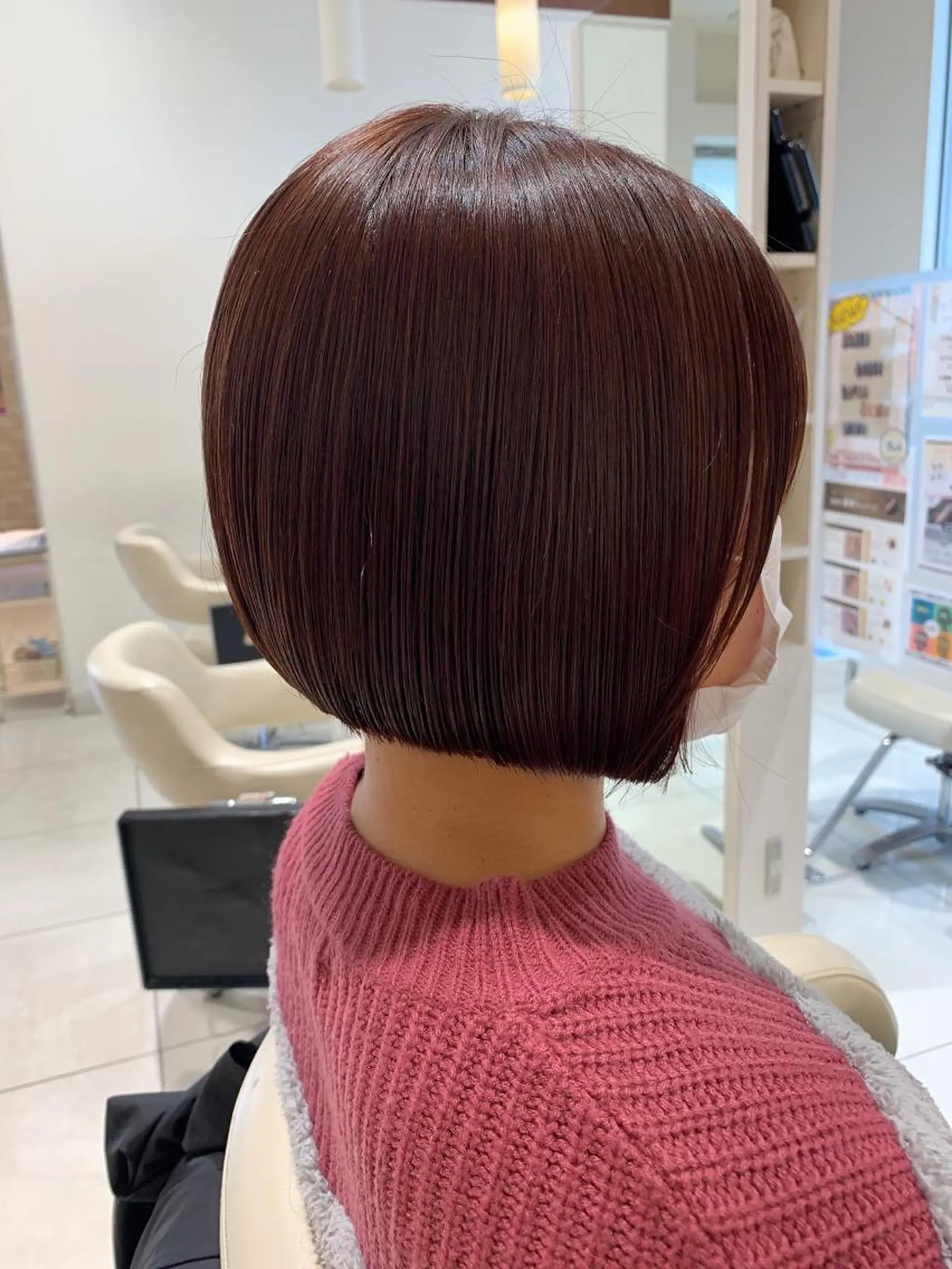 ミディアム 柏本 果菜のヘアスタイル