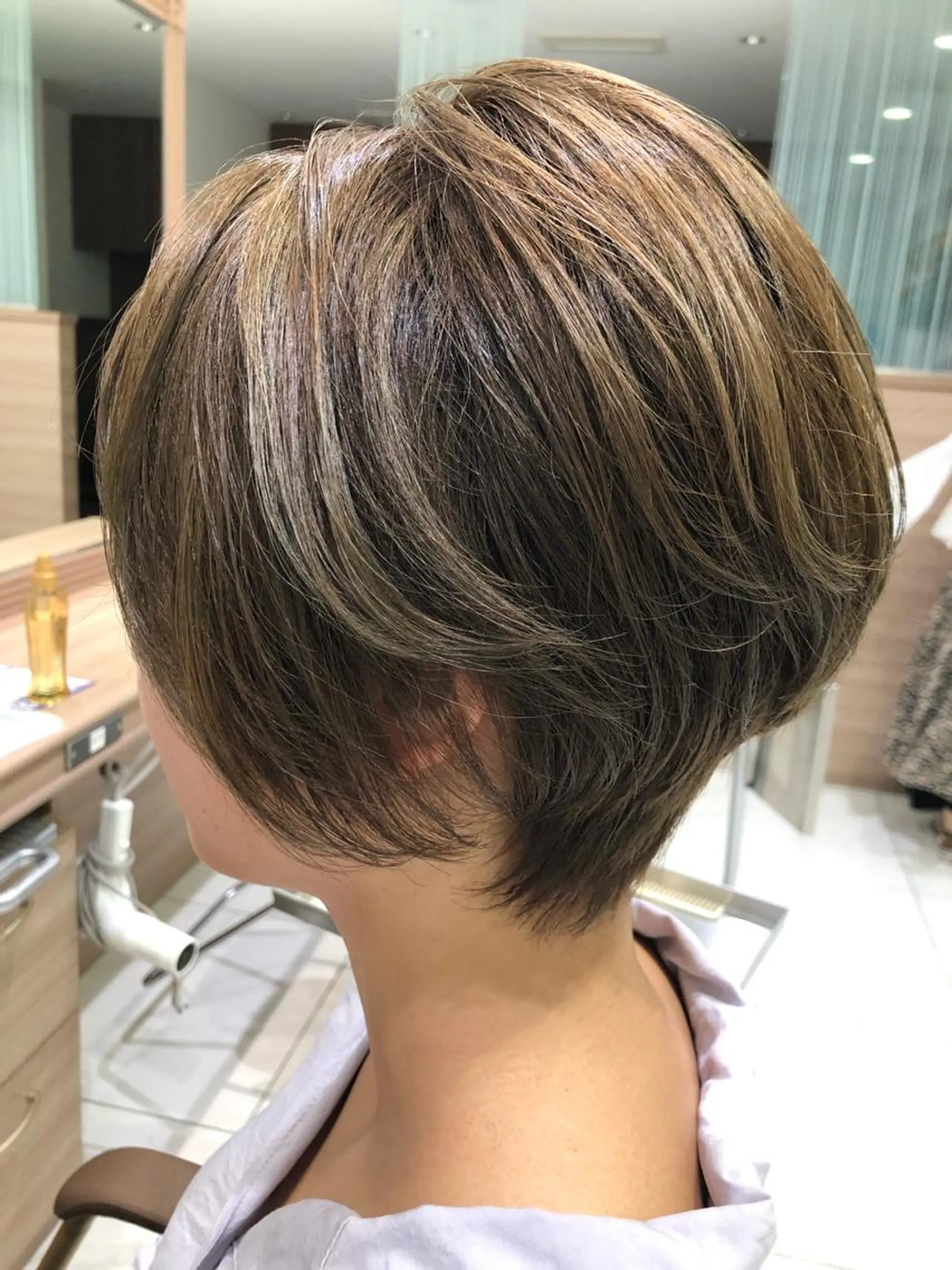 ショート カット ヘアカラー トリートメント 大人女性のショート ・ボブ✂︎沼尻典祥のヘアスタイル